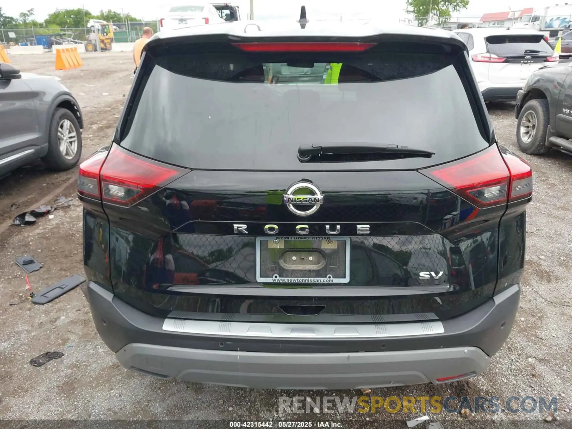 16 Photograph of a damaged car JN8AT3BA7MW006372 NISSAN ROGUE 2021