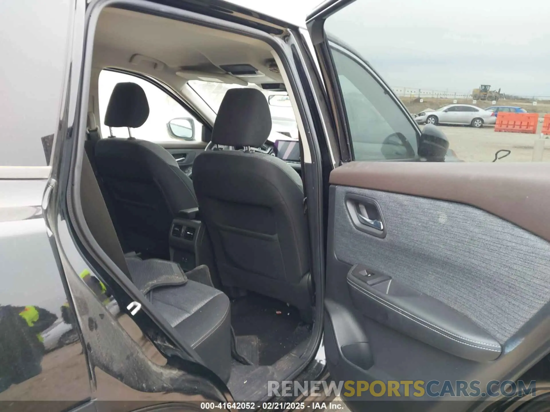 8 Фотография поврежденного автомобиля JN8AT3BA9MW003506 NISSAN ROGUE 2021
