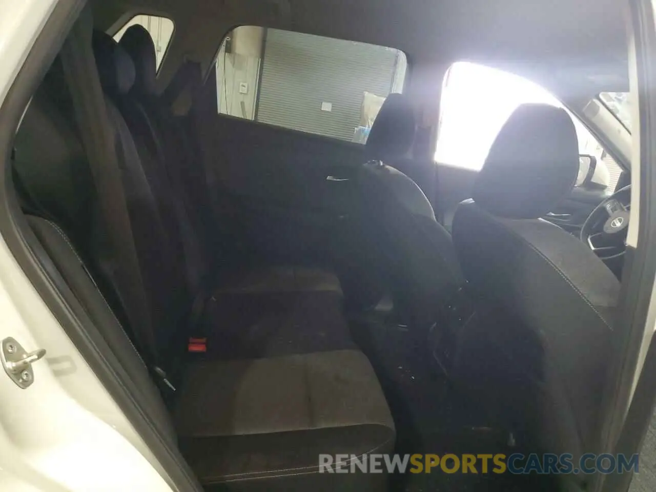11 Photograph of a damaged car JN8AT3BAXMW015843 NISSAN ROGUE 2021