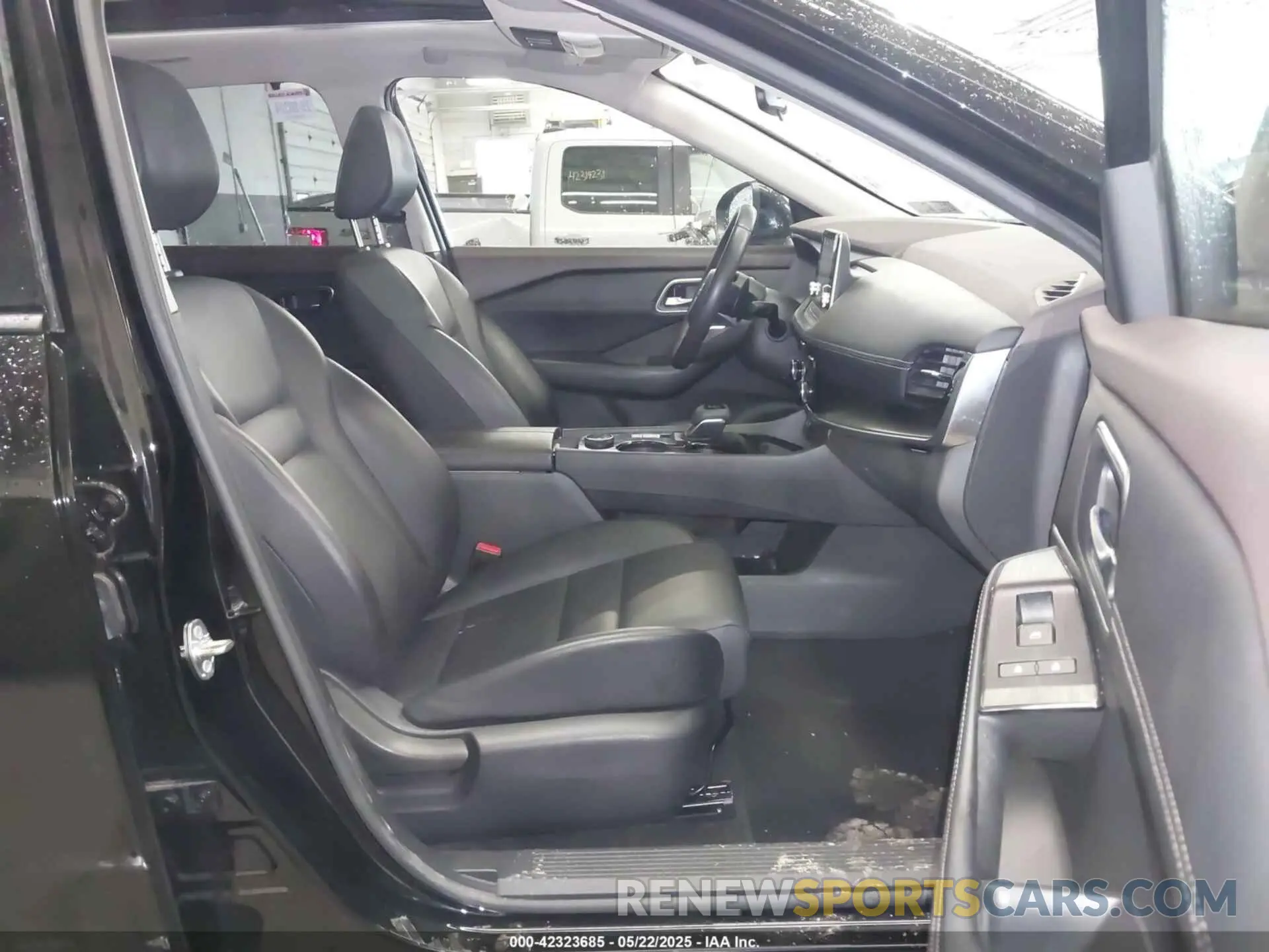 5 Photograph of a damaged car JN8AT3BB0MW203120 NISSAN ROGUE 2021