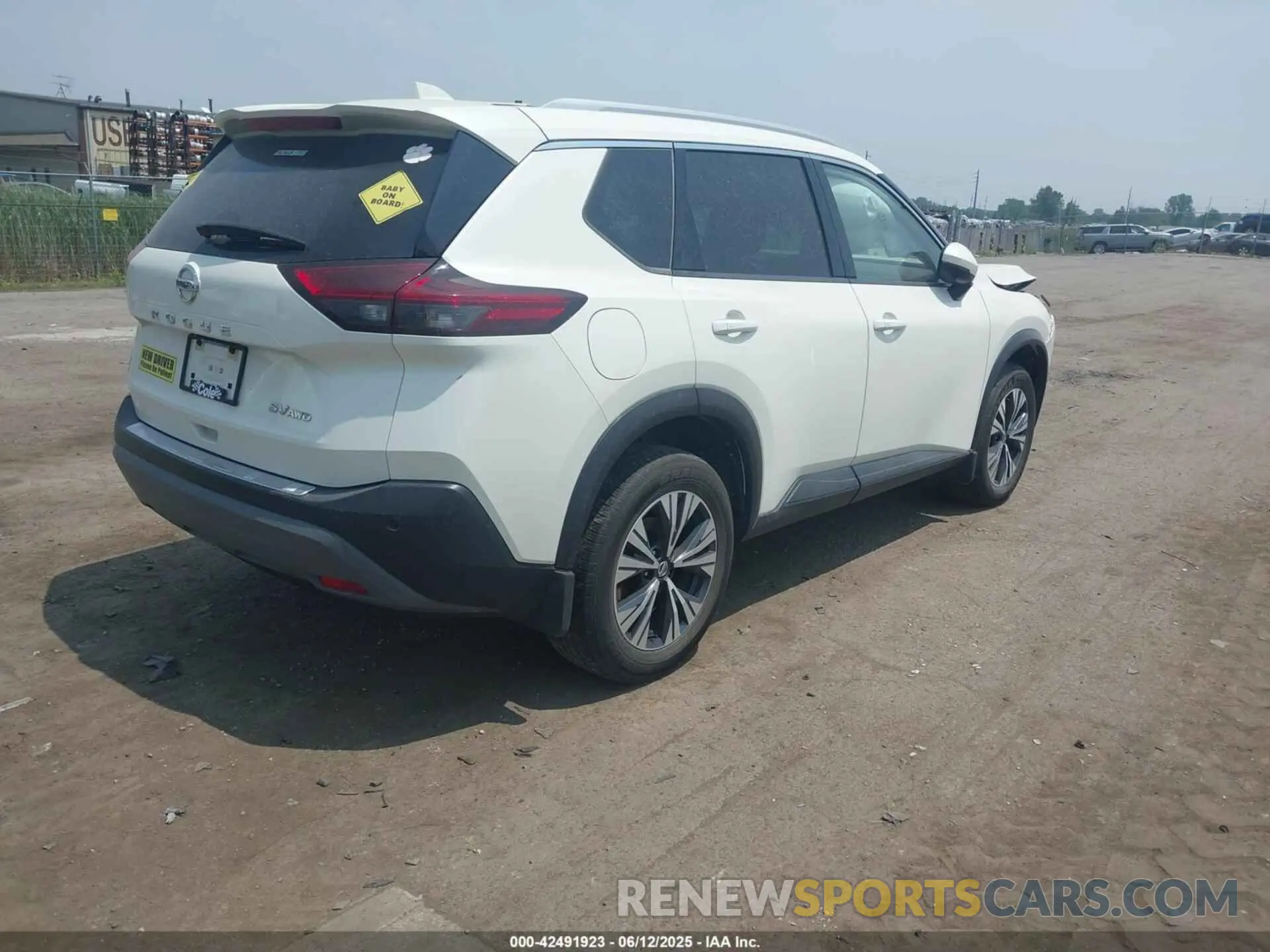 4 Фотография поврежденного автомобиля JN8AT3BB1MW233209 NISSAN ROGUE 2021