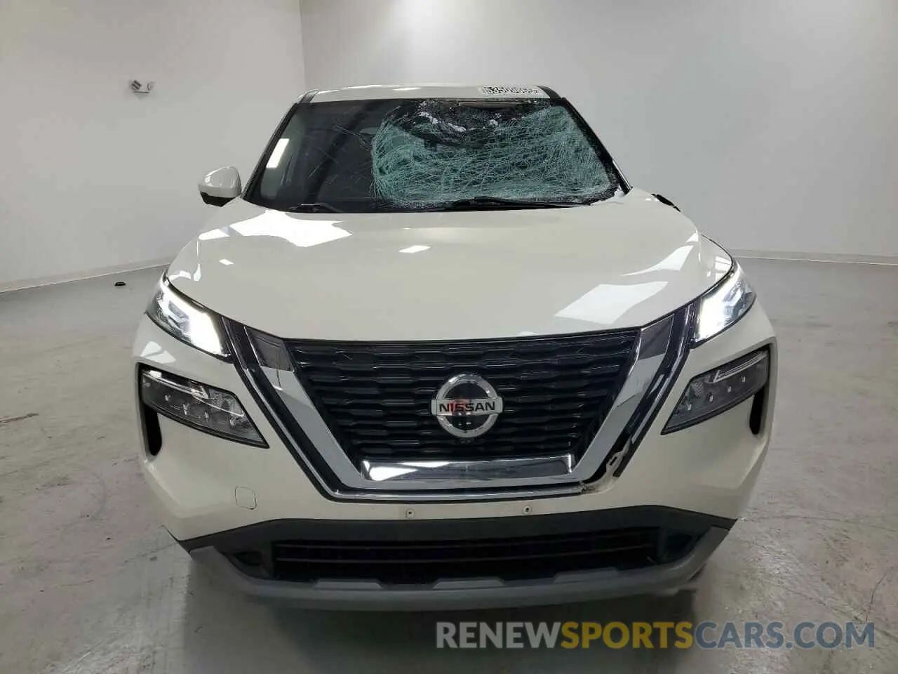 5 Photograph of a damaged car JN8AT3BB2MW223529 NISSAN ROGUE 2021