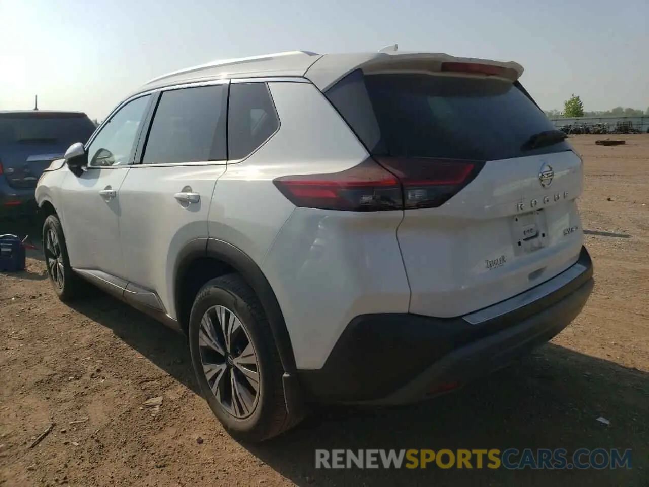 2 Фотография поврежденного автомобиля JN8AT3BB4MW210829 NISSAN ROGUE 2021