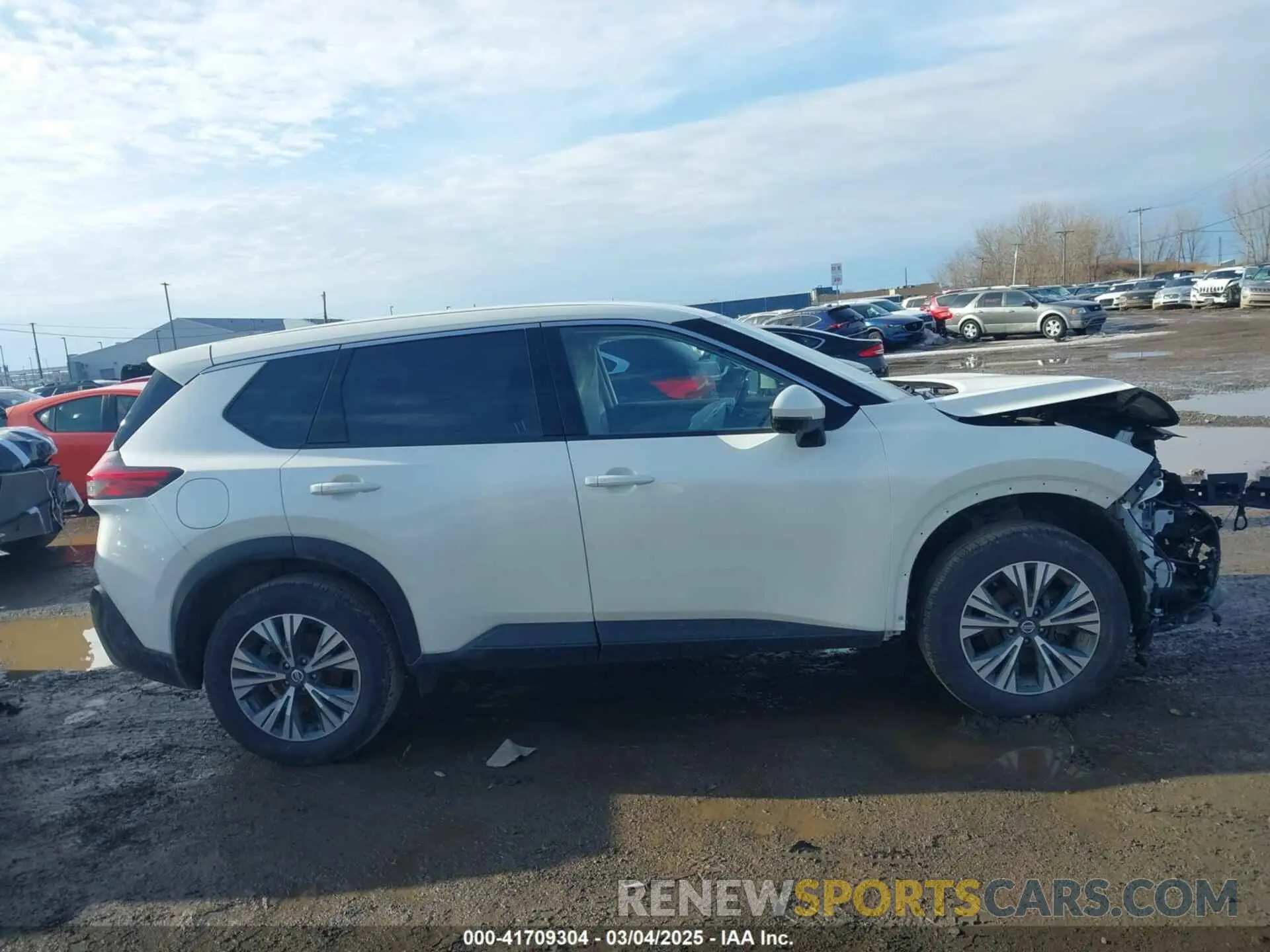13 Photograph of a damaged car JN8AT3BB4MW213343 NISSAN ROGUE 2021