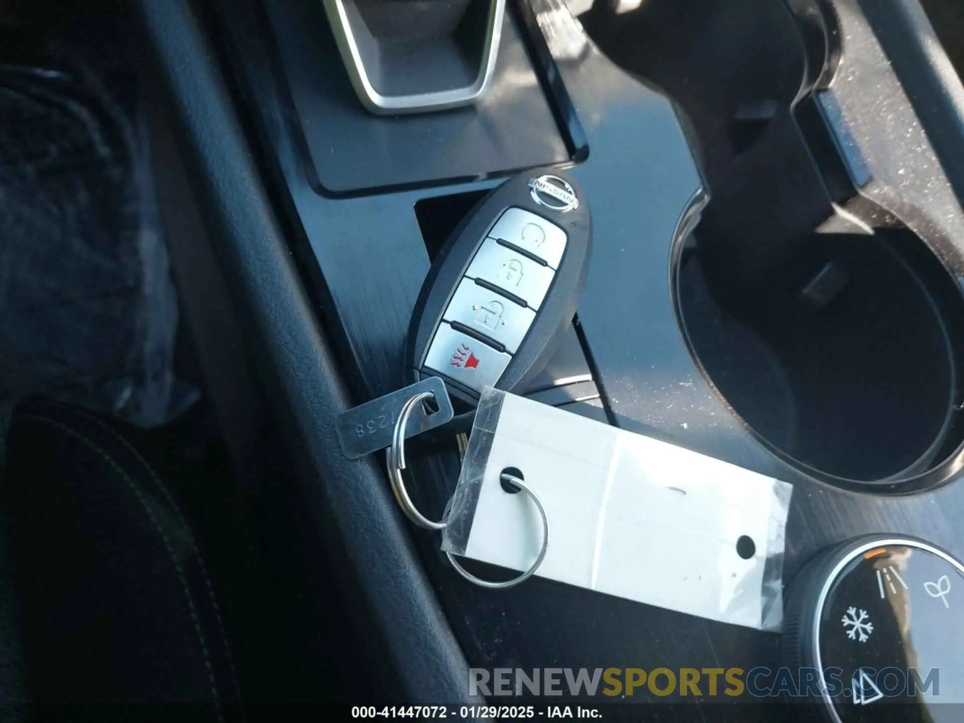 11 Photograph of a damaged car JN8AT3BB9MW215640 NISSAN ROGUE 2021