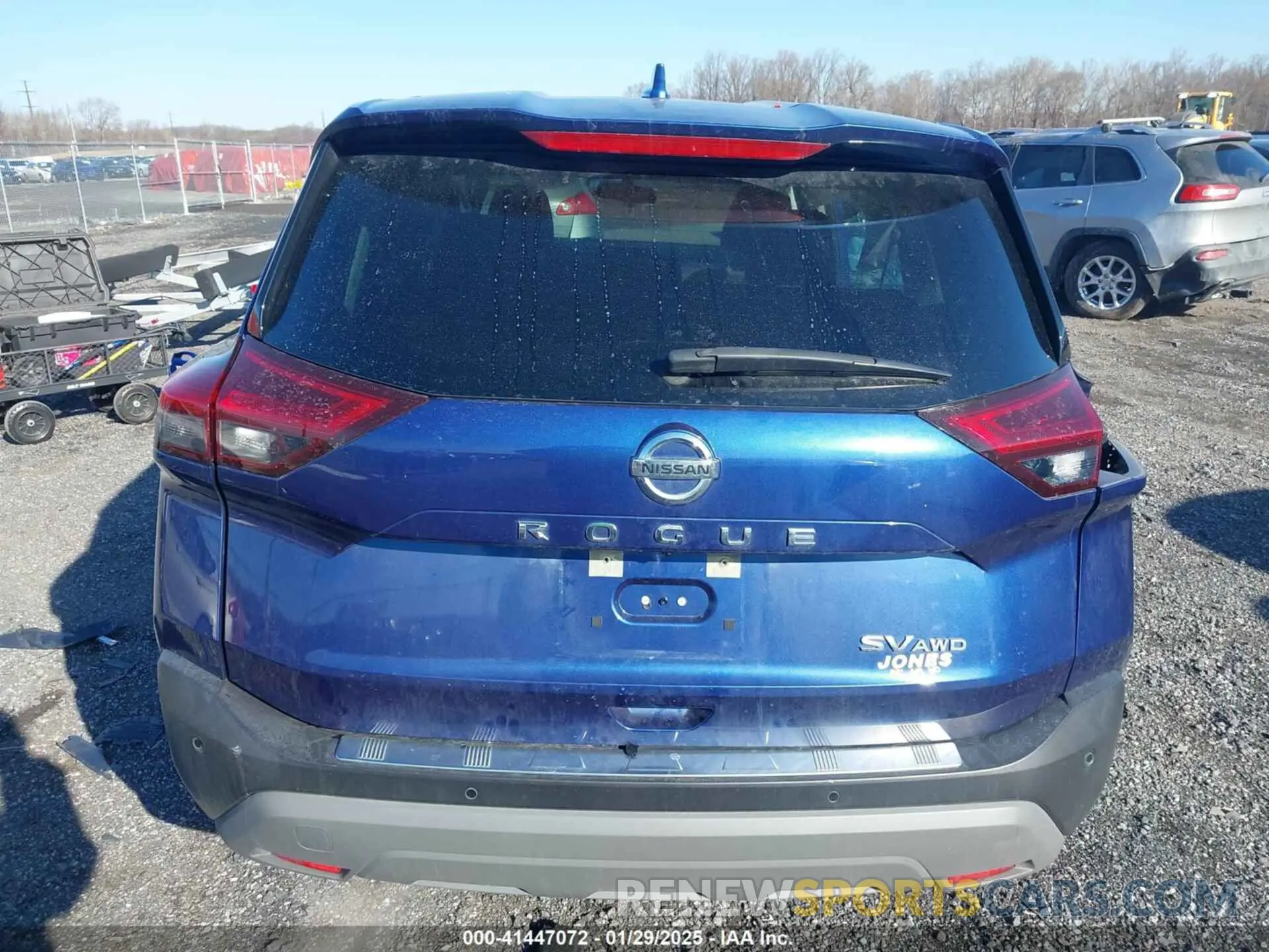 17 Photograph of a damaged car JN8AT3BB9MW215640 NISSAN ROGUE 2021