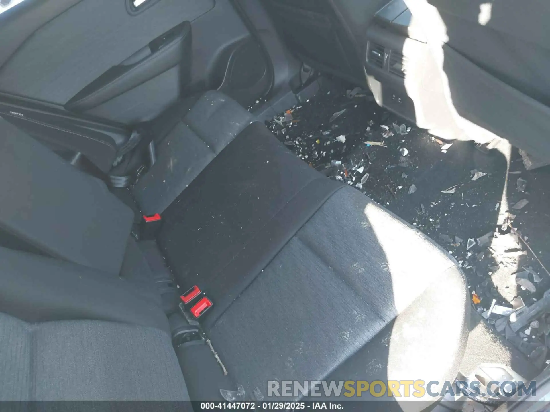 8 Photograph of a damaged car JN8AT3BB9MW215640 NISSAN ROGUE 2021