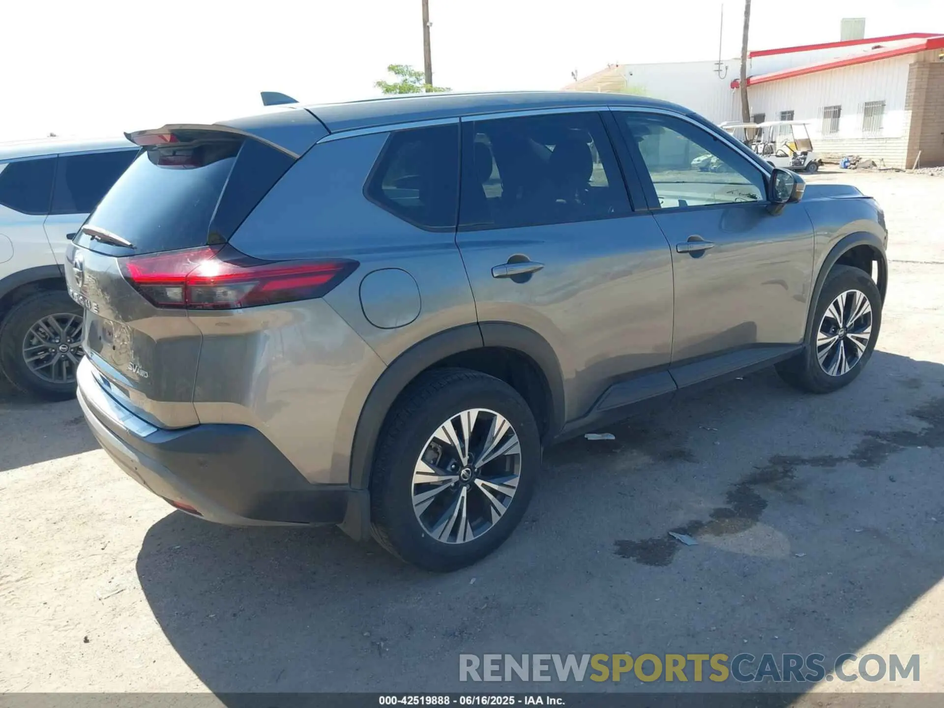 4 Фотография поврежденного автомобиля JN8AT3BB9MW220191 NISSAN ROGUE 2021