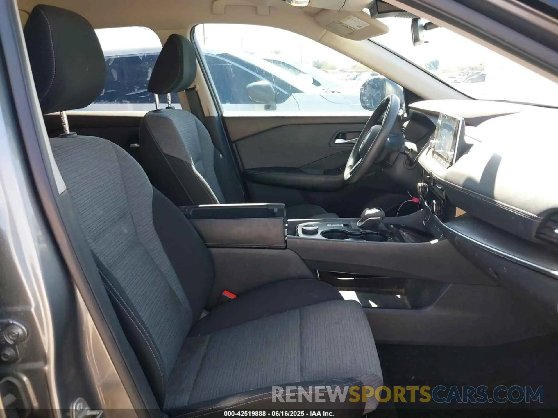 5 Фотография поврежденного автомобиля JN8AT3BB9MW220191 NISSAN ROGUE 2021