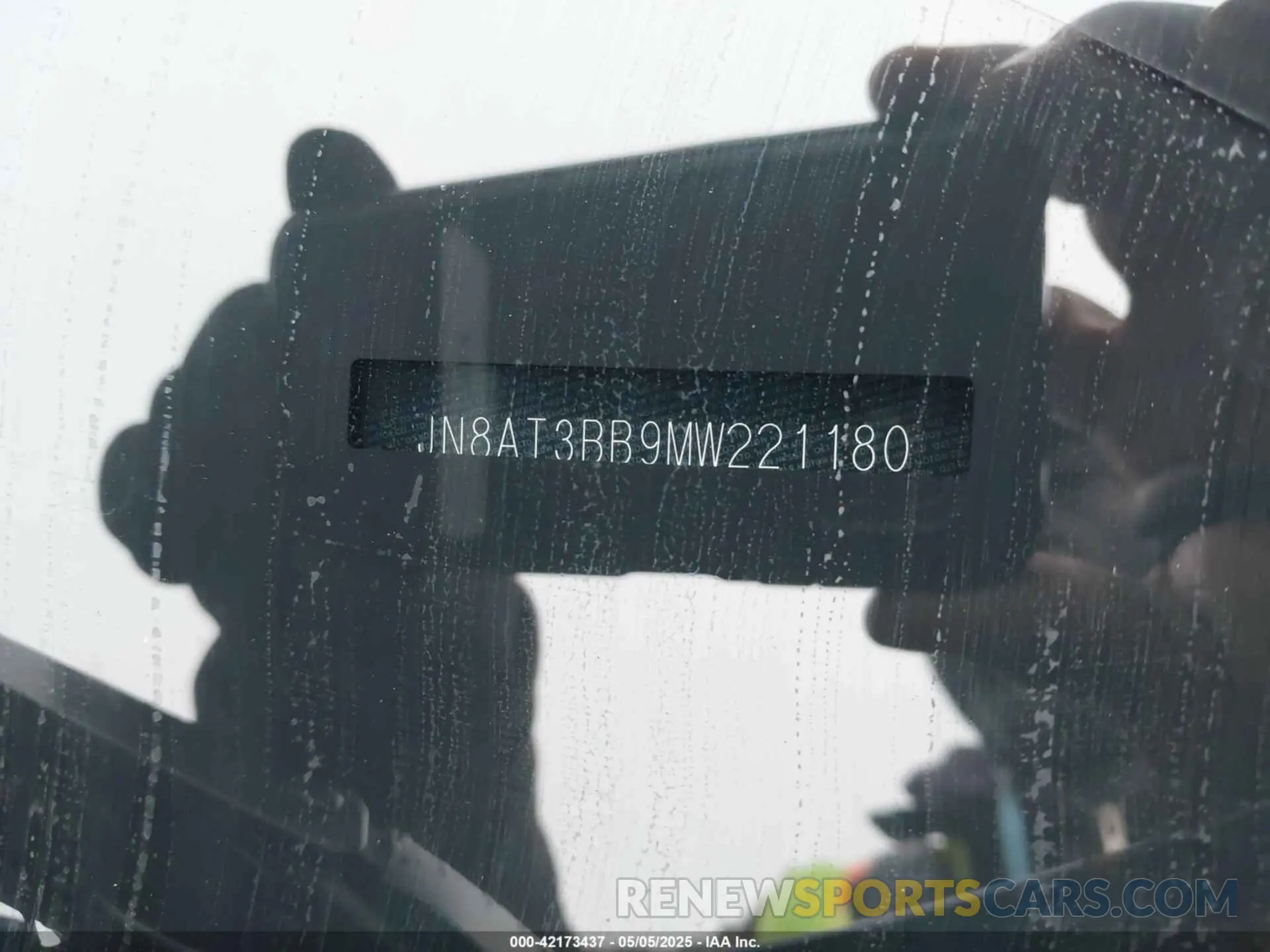 9 Photograph of a damaged car JN8AT3BB9MW221180 NISSAN ROGUE 2021
