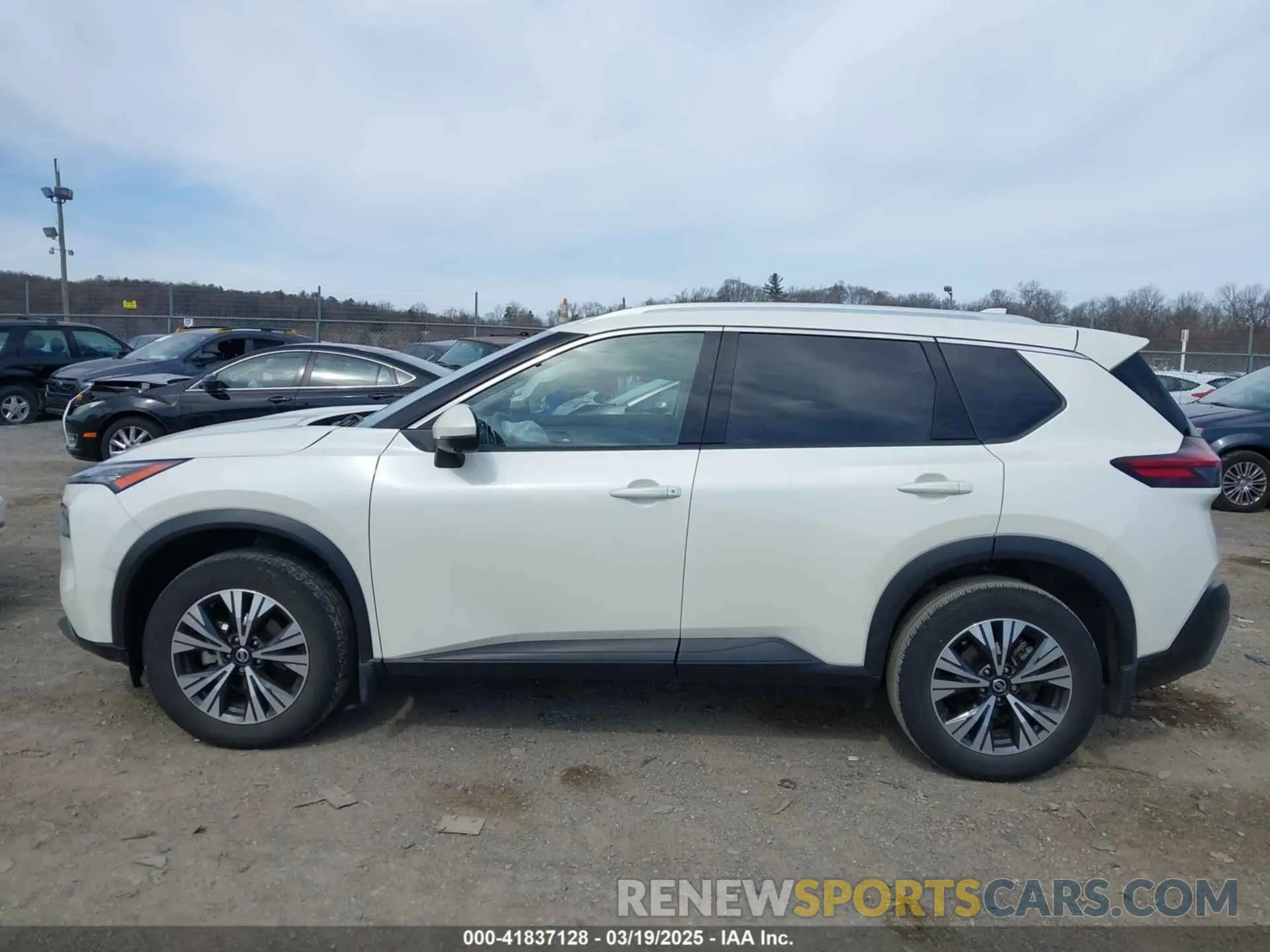 14 Фотография поврежденного автомобиля JN8AT3BB9MW237797 NISSAN ROGUE 2021