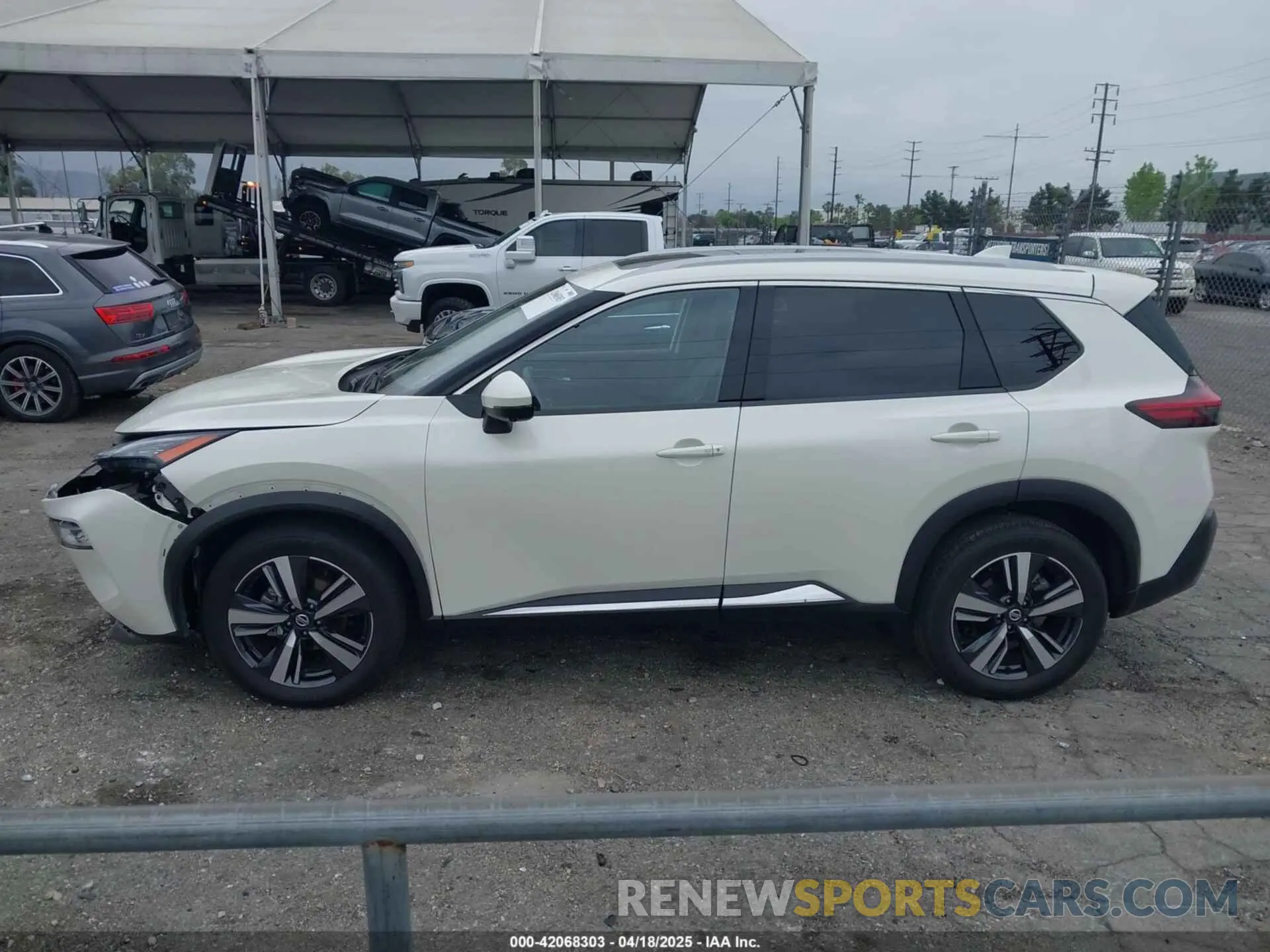 14 Photograph of a damaged car JN8AT3CA3MW022020 NISSAN ROGUE 2021