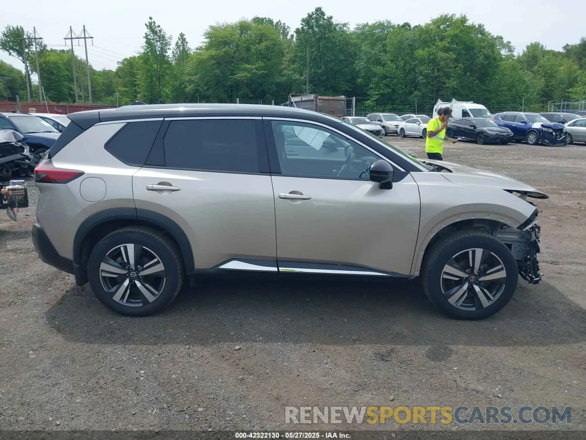 13 Photograph of a damaged car JN8AT3CB6MW222320 NISSAN ROGUE 2021