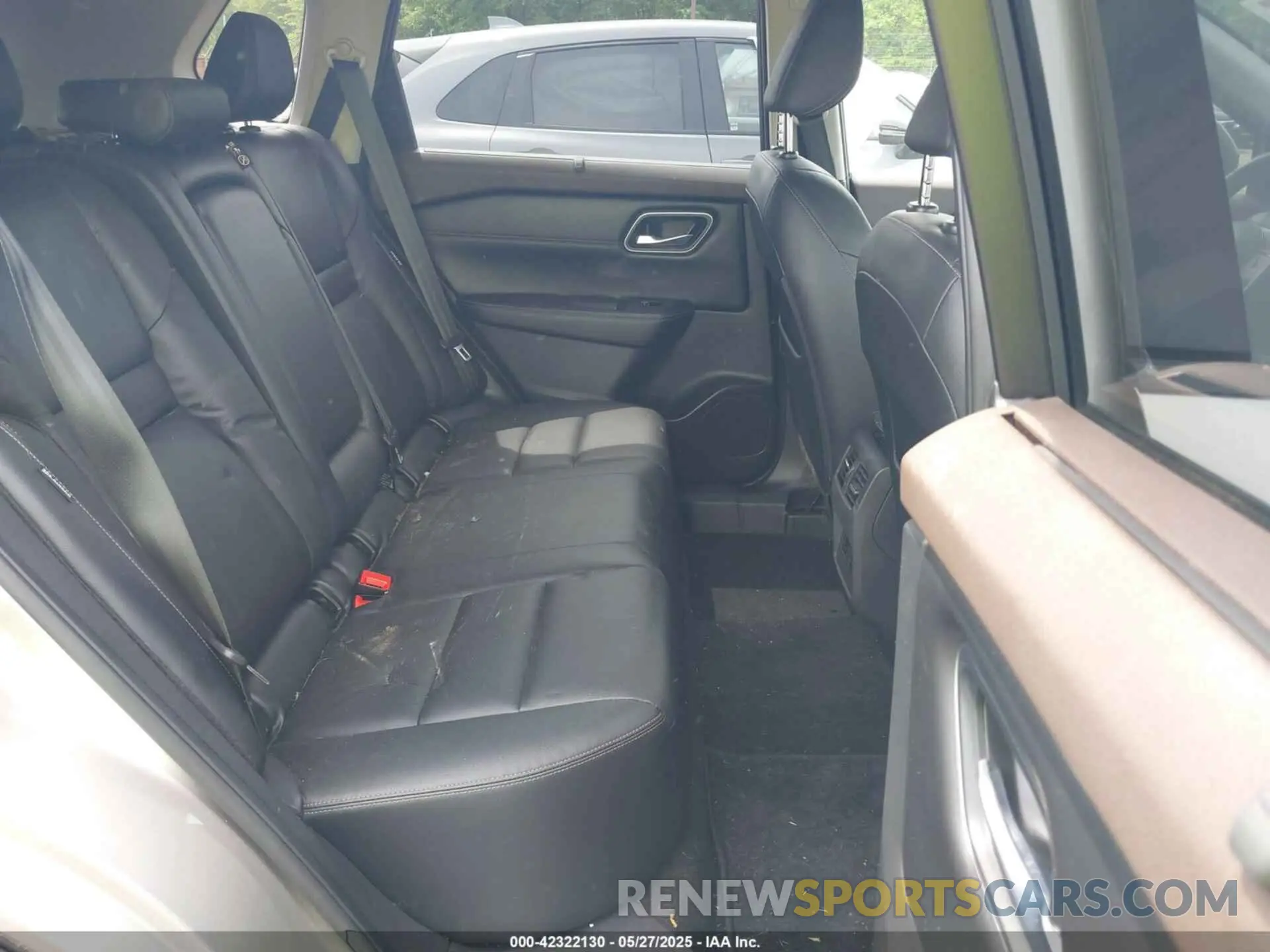 8 Photograph of a damaged car JN8AT3CB6MW222320 NISSAN ROGUE 2021