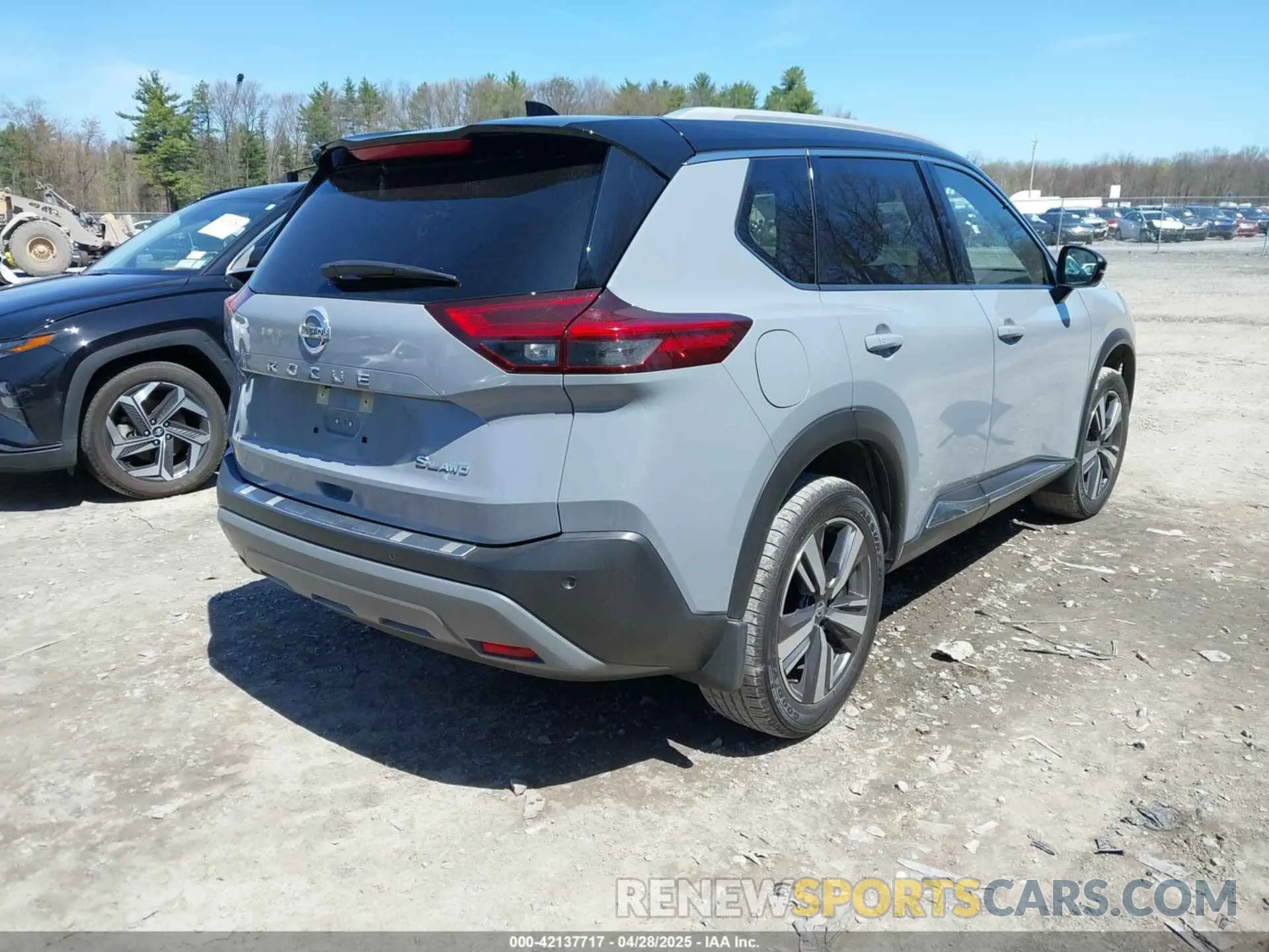 4 Photograph of a damaged car JN8AT3CB7MW238140 NISSAN ROGUE 2021
