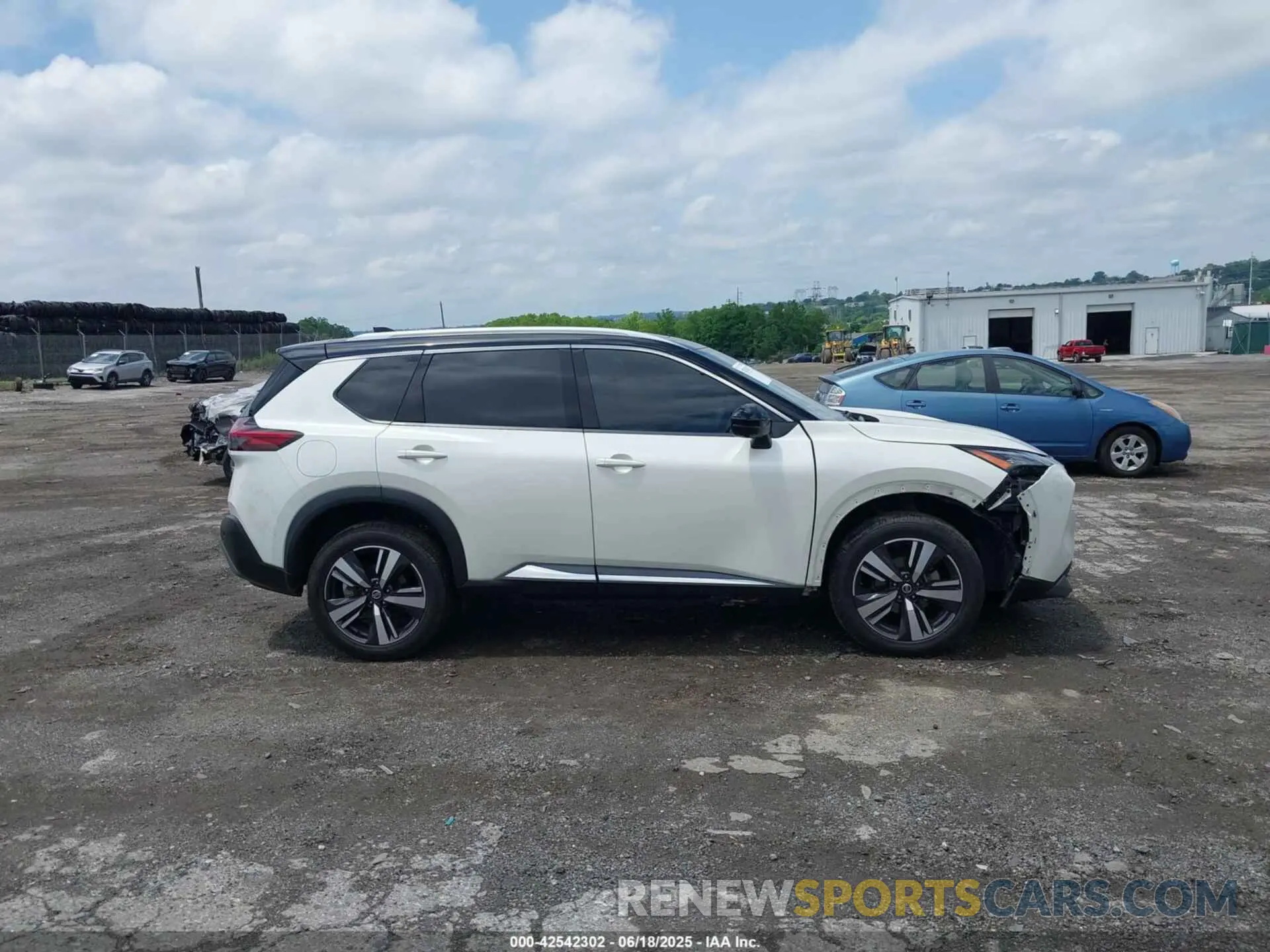 14 Фотография поврежденного автомобиля JN8AT3CB8MW214588 NISSAN ROGUE 2021