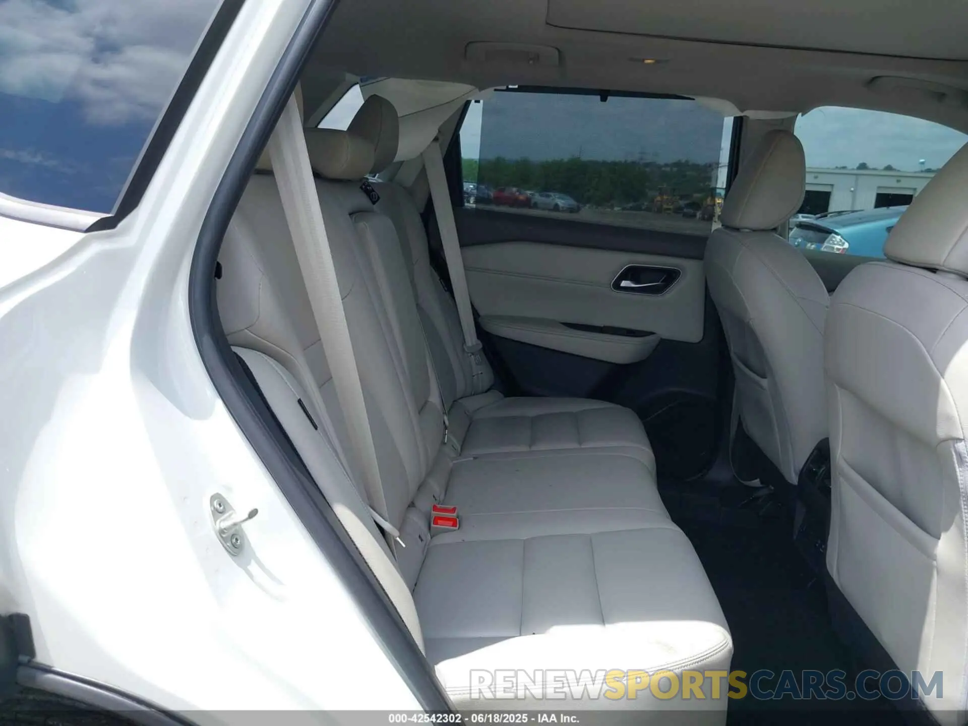 8 Фотография поврежденного автомобиля JN8AT3CB8MW214588 NISSAN ROGUE 2021