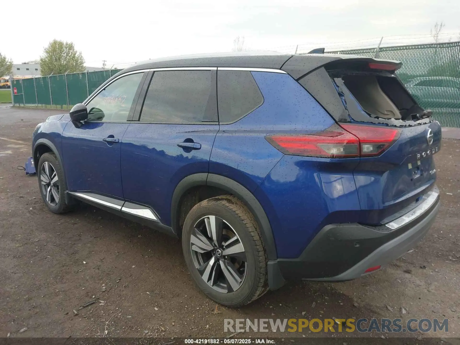 3 Photograph of a damaged car JN8AT3CB8MW241712 NISSAN ROGUE 2021