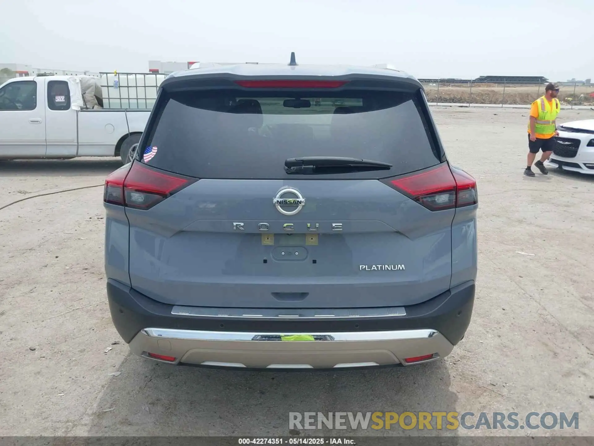 17 Фотография поврежденного автомобиля JN8AT3DC0MW102679 NISSAN ROGUE 2021