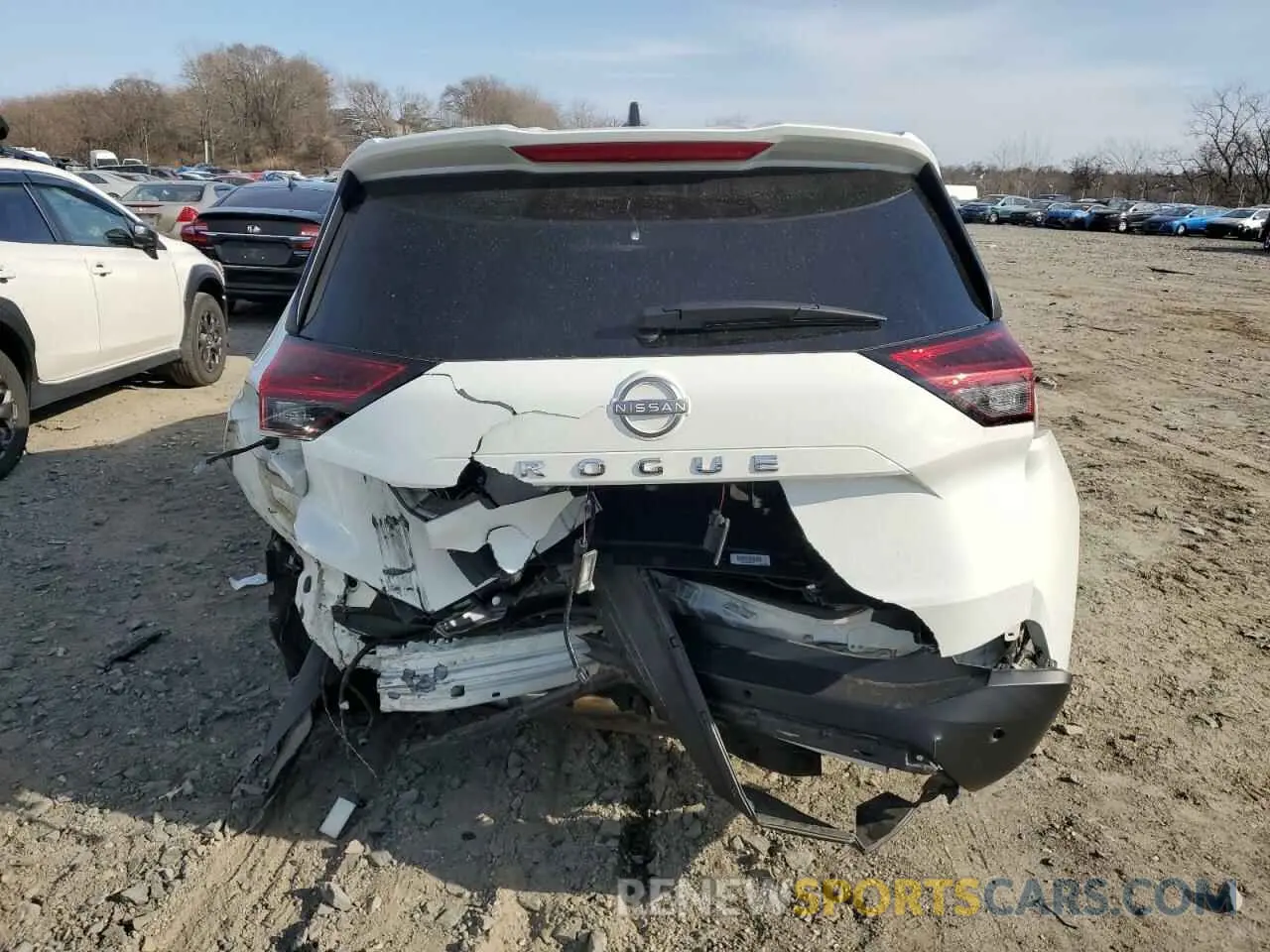 6 Photograph of a damaged car 5N1BT3AA0NC704712 NISSAN ROGUE 2022