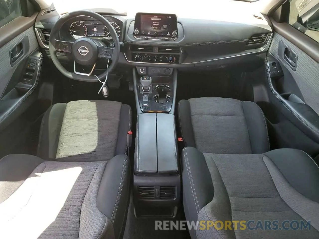 8 Photograph of a damaged car 5N1BT3AA3NC709144 NISSAN ROGUE 2022