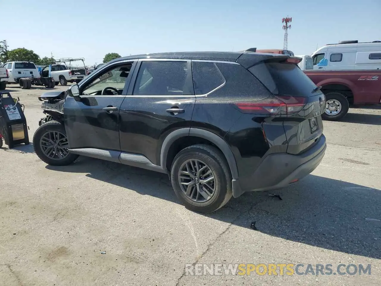 2 Photograph of a damaged car 5N1BT3AA4NC674226 NISSAN ROGUE 2022