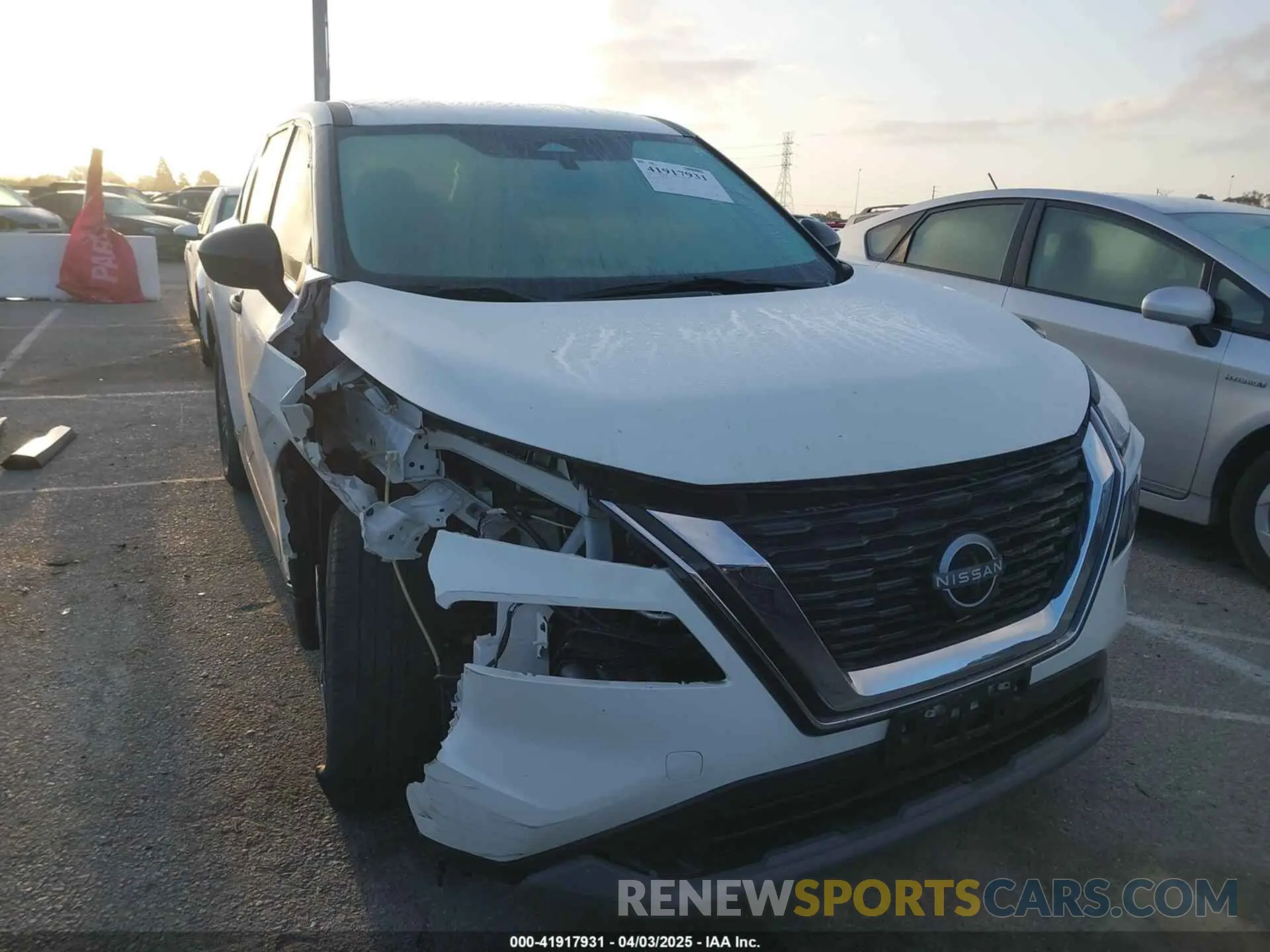 1 Photograph of a damaged car 5N1BT3AA7NC717120 NISSAN ROGUE 2022