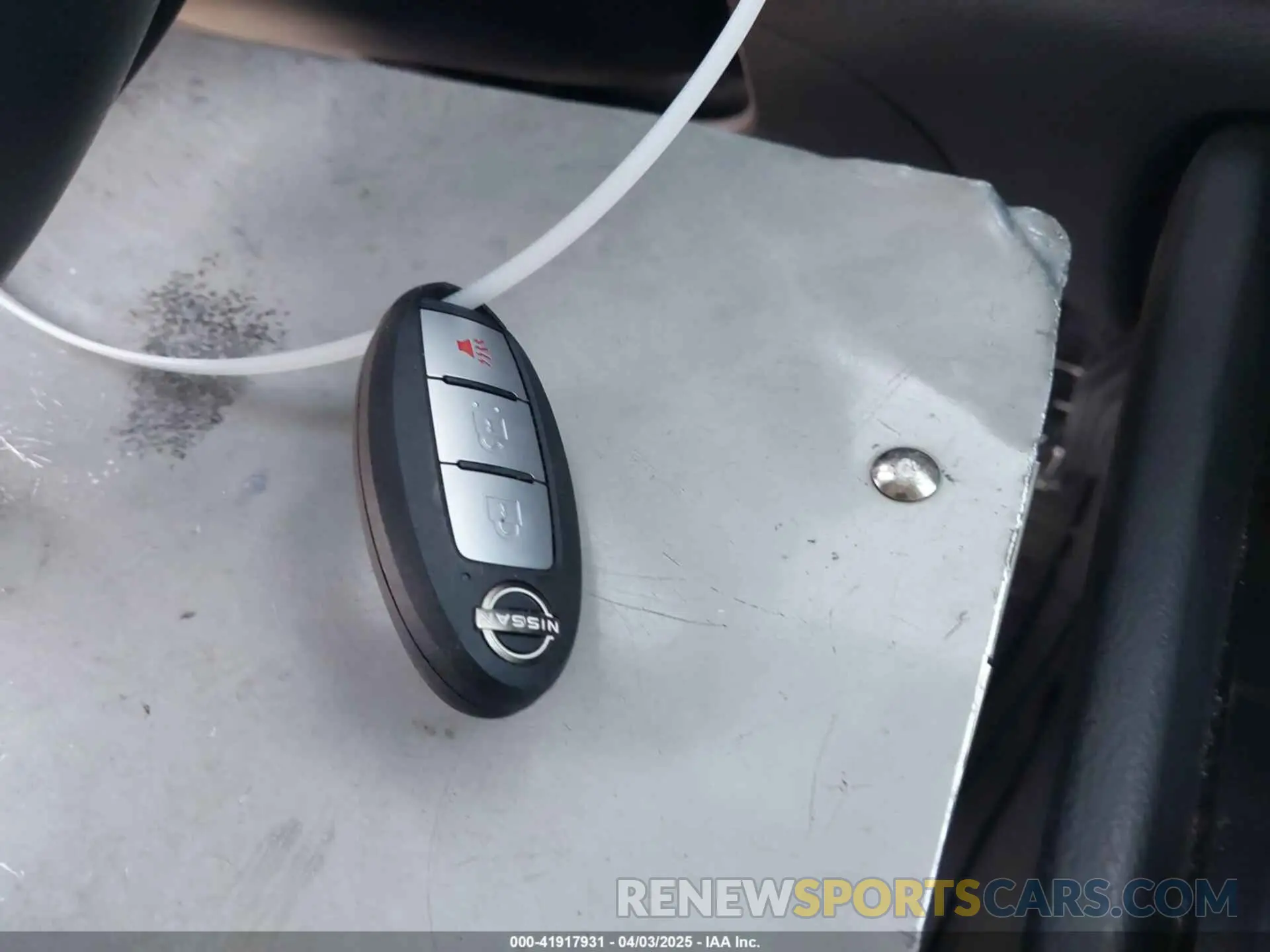 11 Photograph of a damaged car 5N1BT3AA7NC717120 NISSAN ROGUE 2022