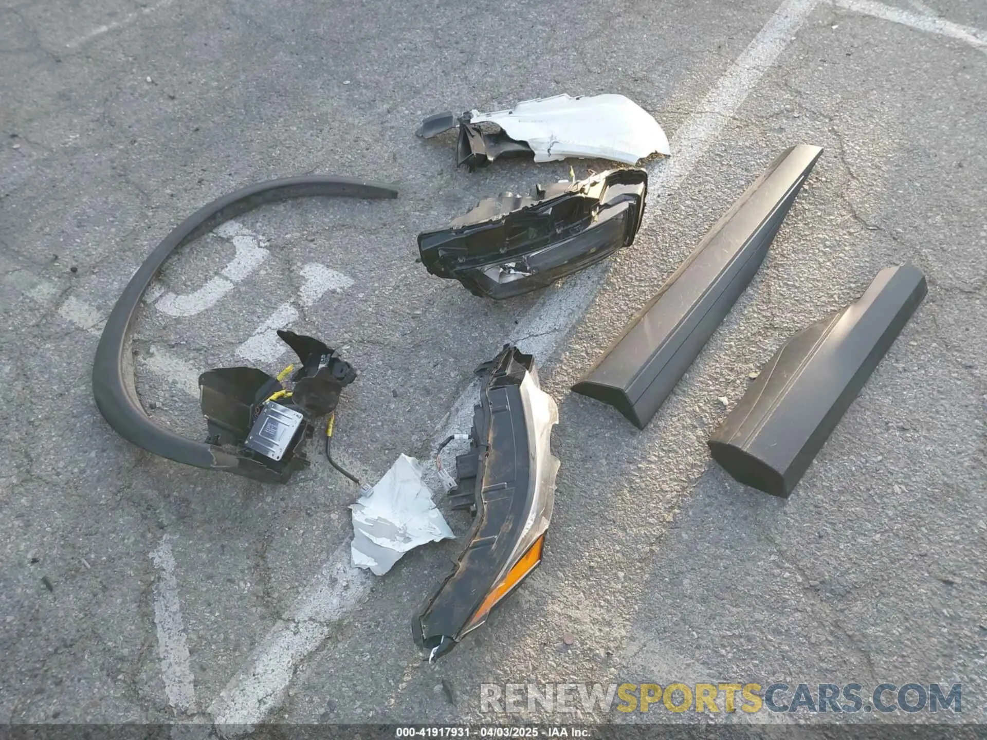12 Photograph of a damaged car 5N1BT3AA7NC717120 NISSAN ROGUE 2022