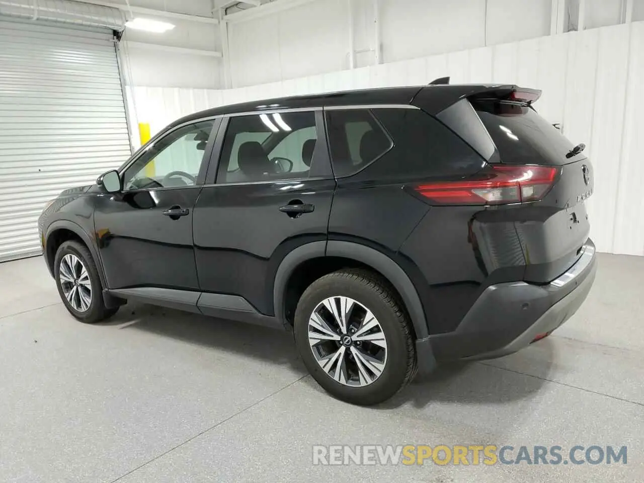 2 Photograph of a damaged car 5N1BT3BA0NC688638 NISSAN ROGUE 2022