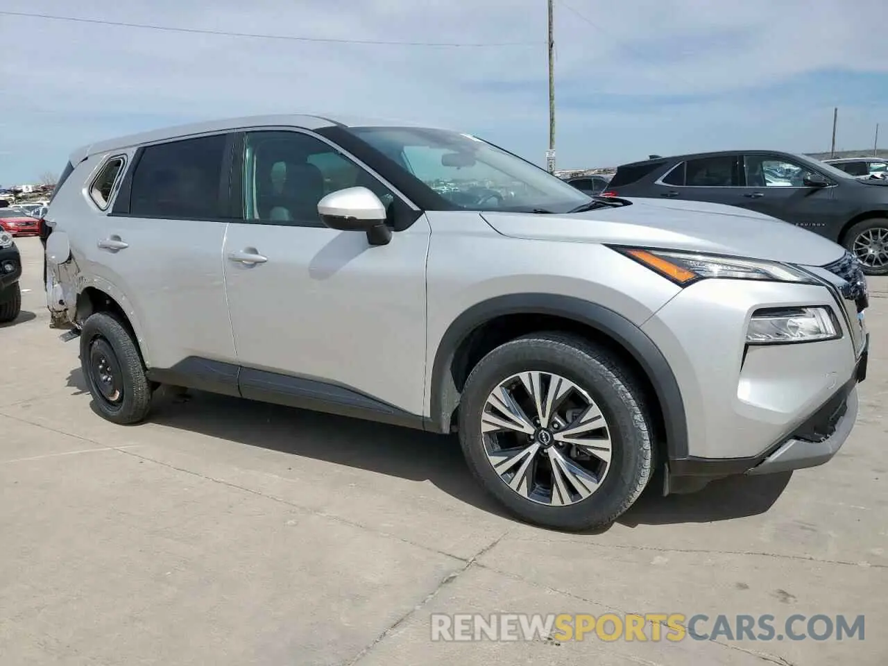 4 Photograph of a damaged car 5N1BT3BA1NC699146 NISSAN ROGUE 2022