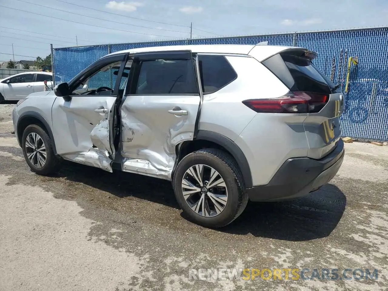 2 Photograph of a damaged car 5N1BT3BA1NC699762 NISSAN ROGUE 2022