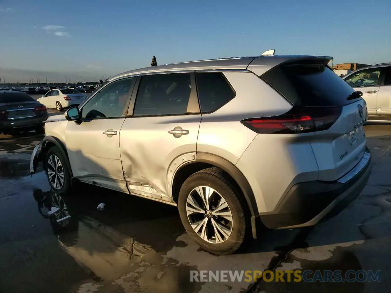 2 Photograph of a damaged car 5N1BT3BA2NC677897 NISSAN ROGUE 2022