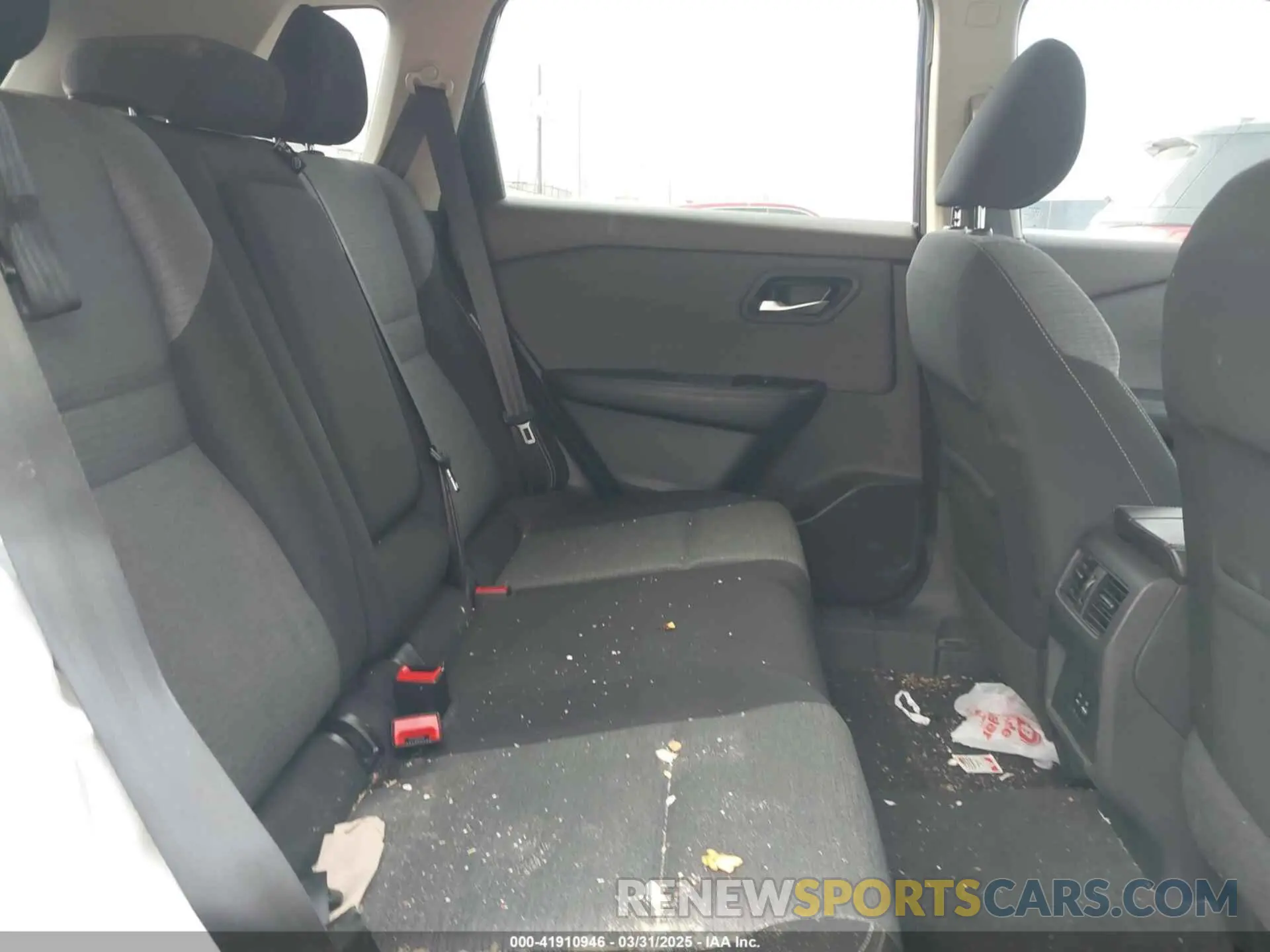 8 Фотография поврежденного автомобиля 5N1BT3BA3NC693946 NISSAN ROGUE 2022