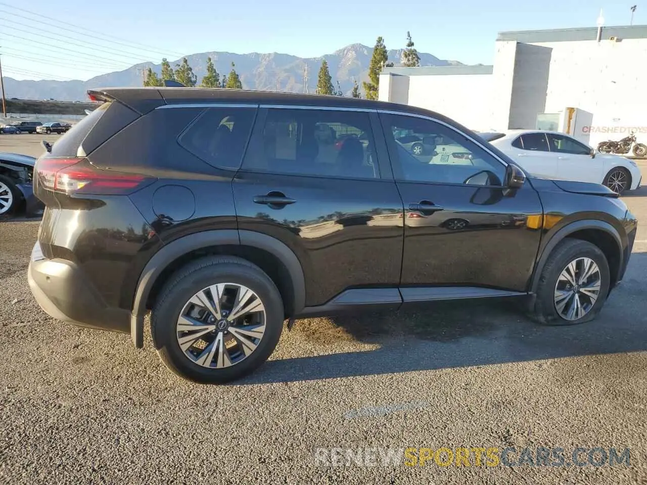 3 Photograph of a damaged car 5N1BT3BA4NC671941 NISSAN ROGUE 2022