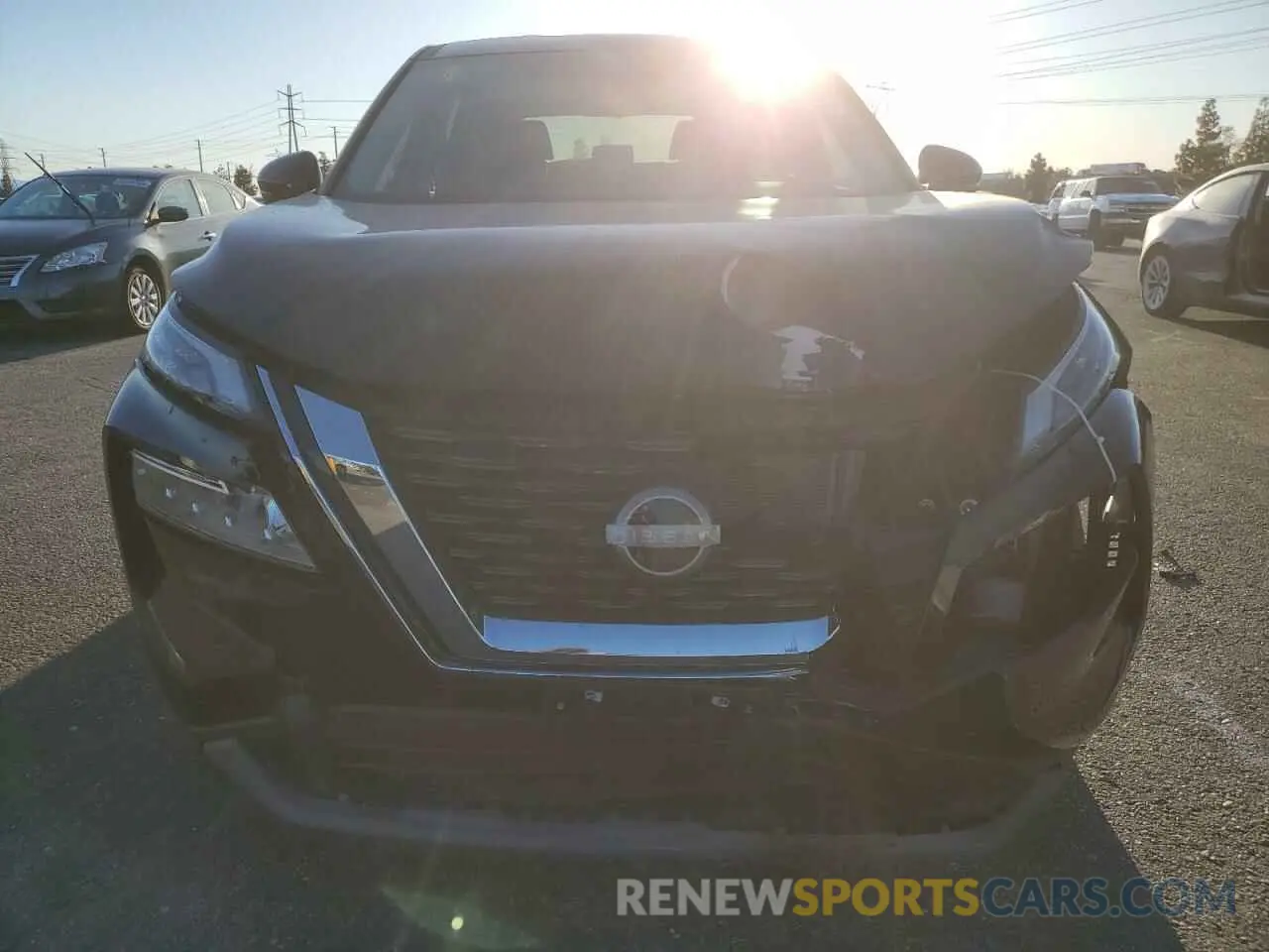 5 Photograph of a damaged car 5N1BT3BA4NC671941 NISSAN ROGUE 2022