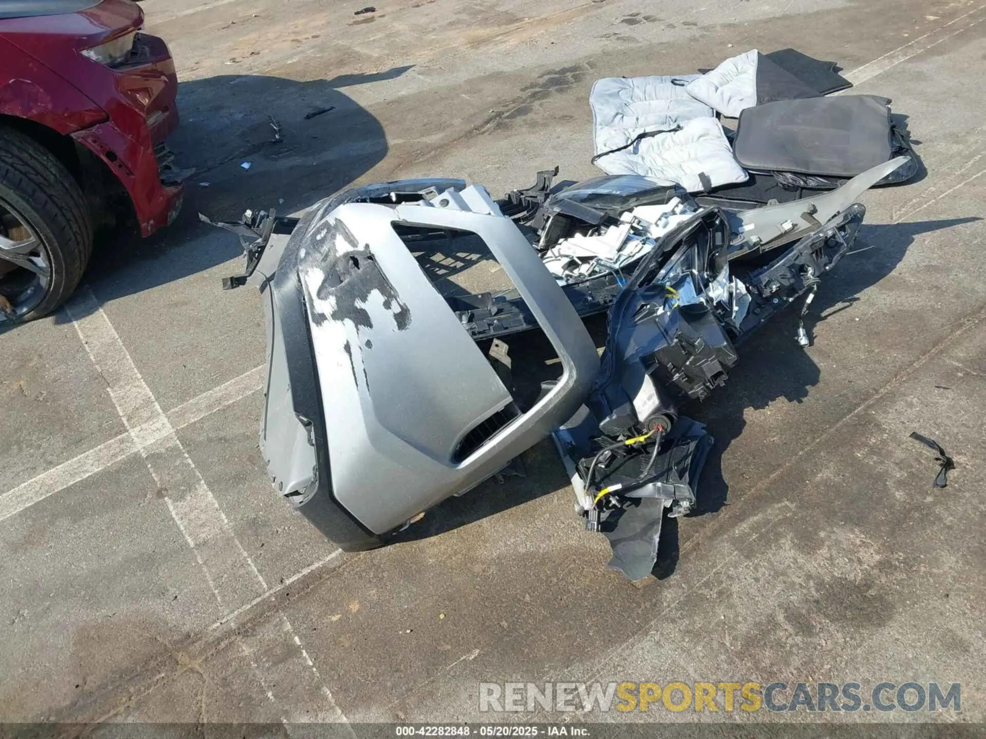 12 Photograph of a damaged car 5N1BT3BA5NC693057 NISSAN ROGUE 2022