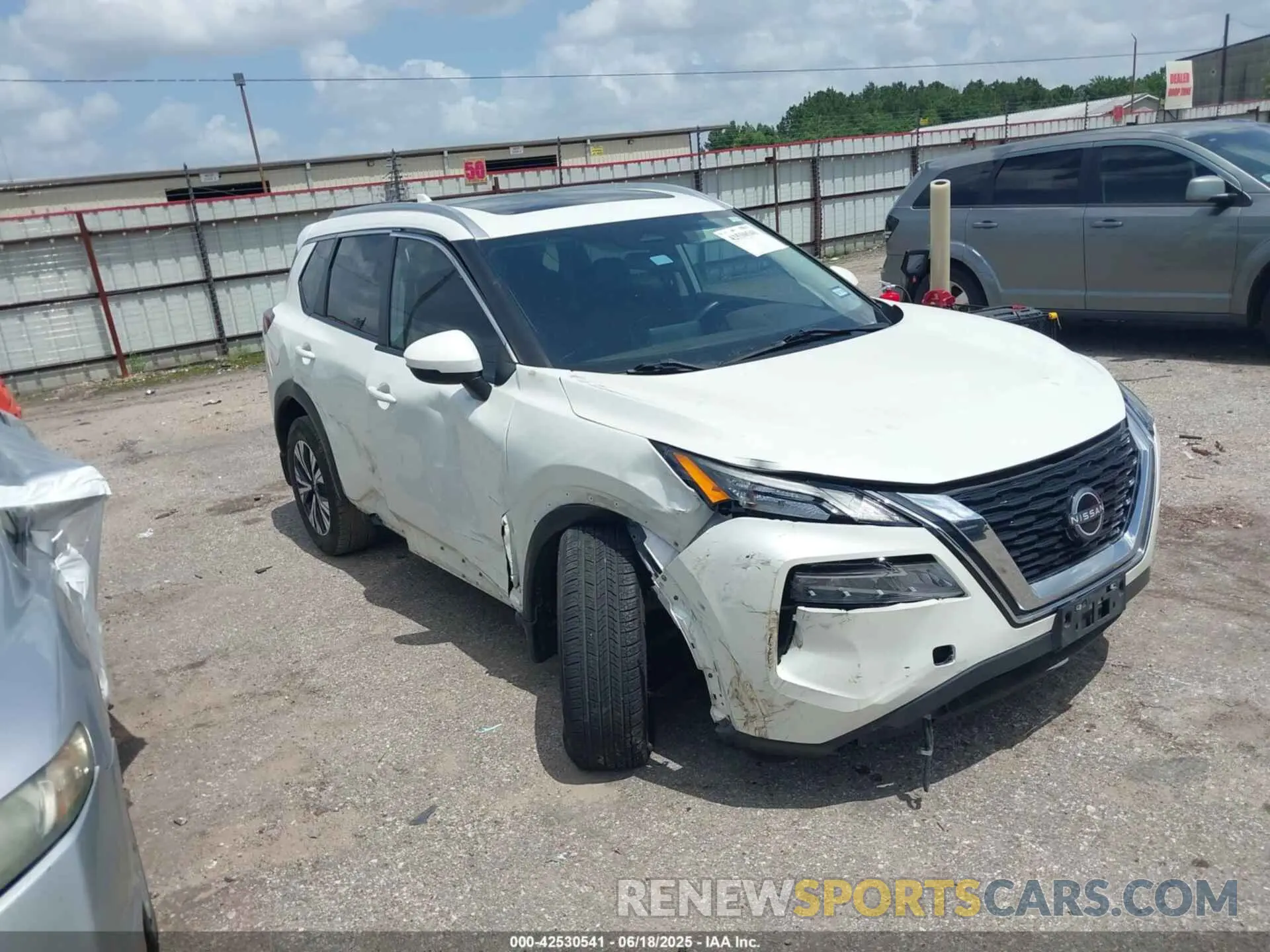1 Photograph of a damaged car 5N1BT3BA5NC730558 NISSAN ROGUE 2022