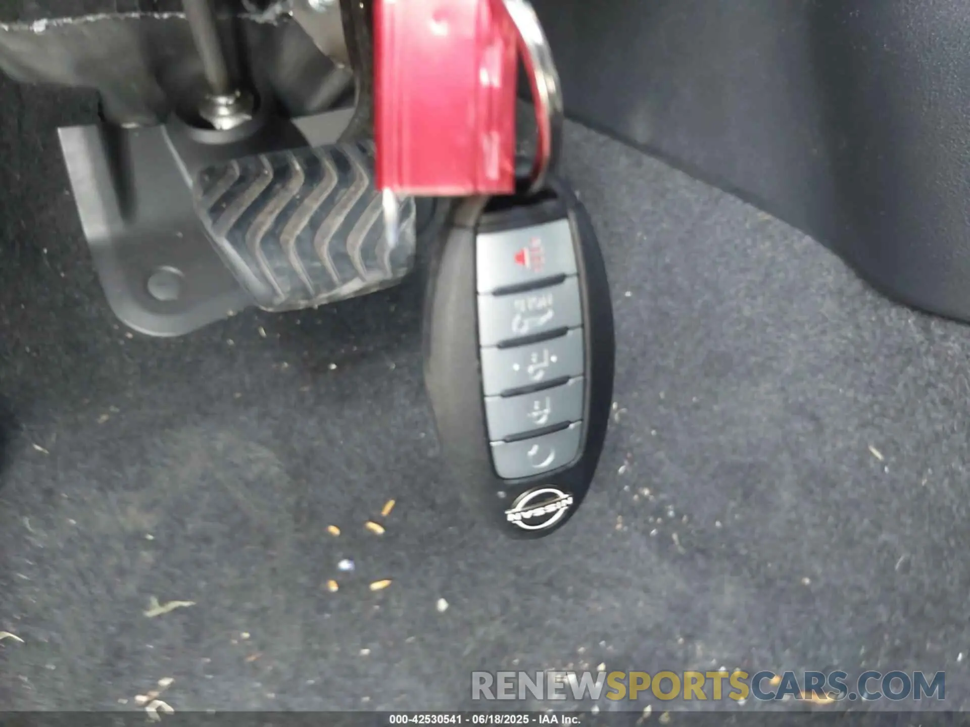 11 Photograph of a damaged car 5N1BT3BA5NC730558 NISSAN ROGUE 2022