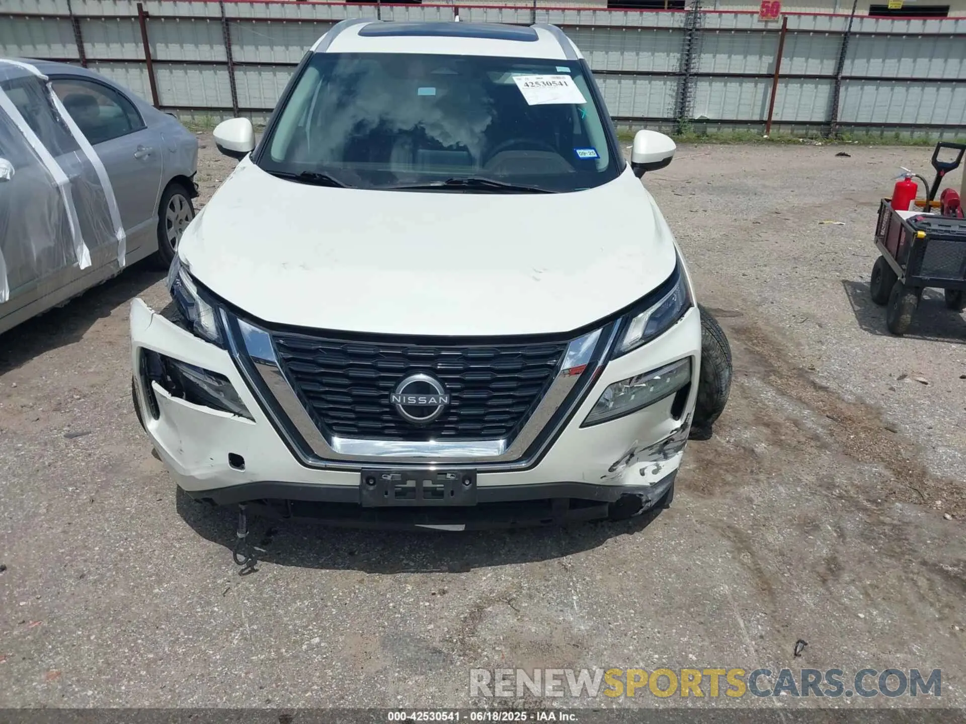 13 Photograph of a damaged car 5N1BT3BA5NC730558 NISSAN ROGUE 2022