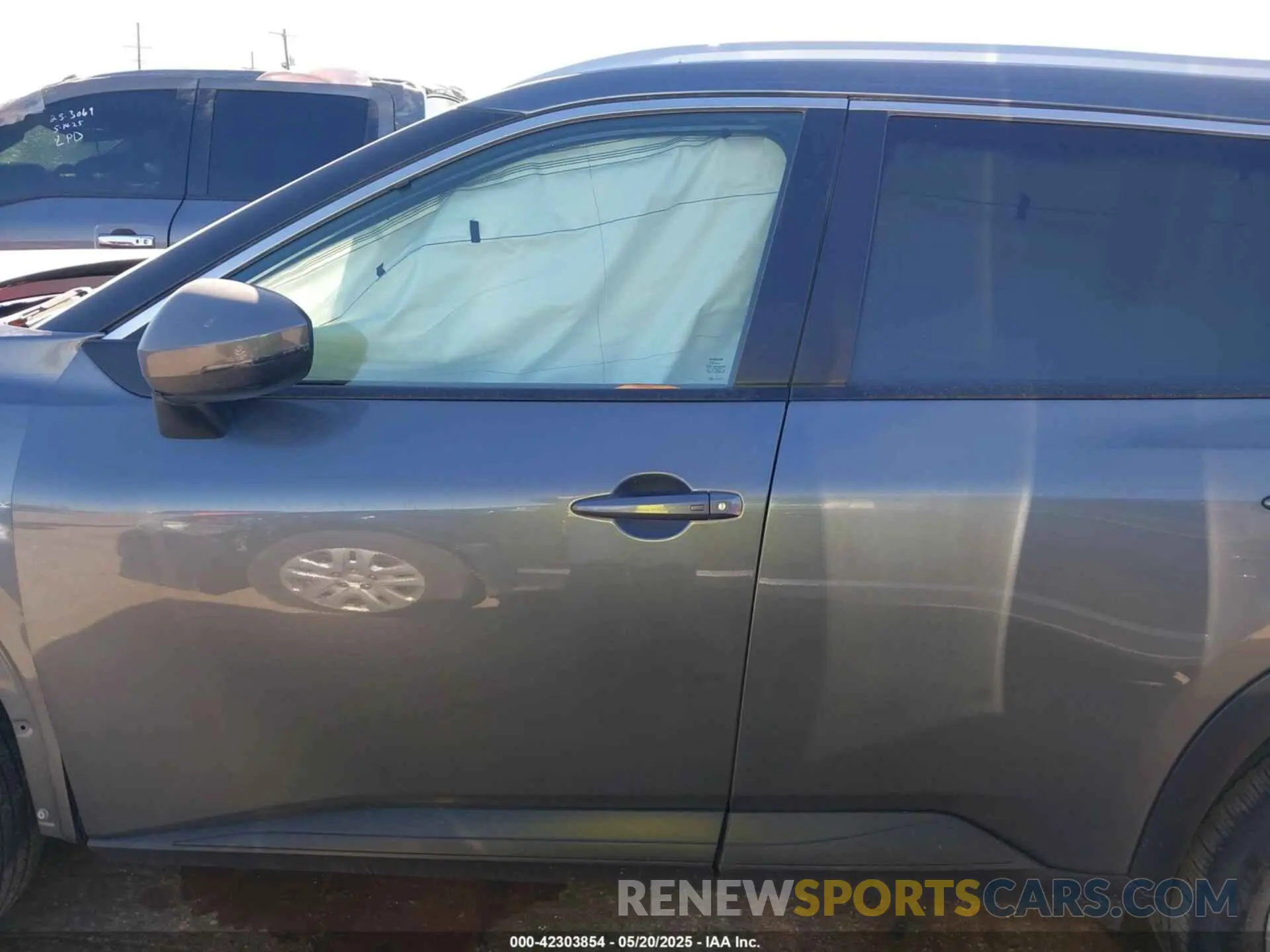 15 Photograph of a damaged car 5N1BT3BA6NC720699 NISSAN ROGUE 2022