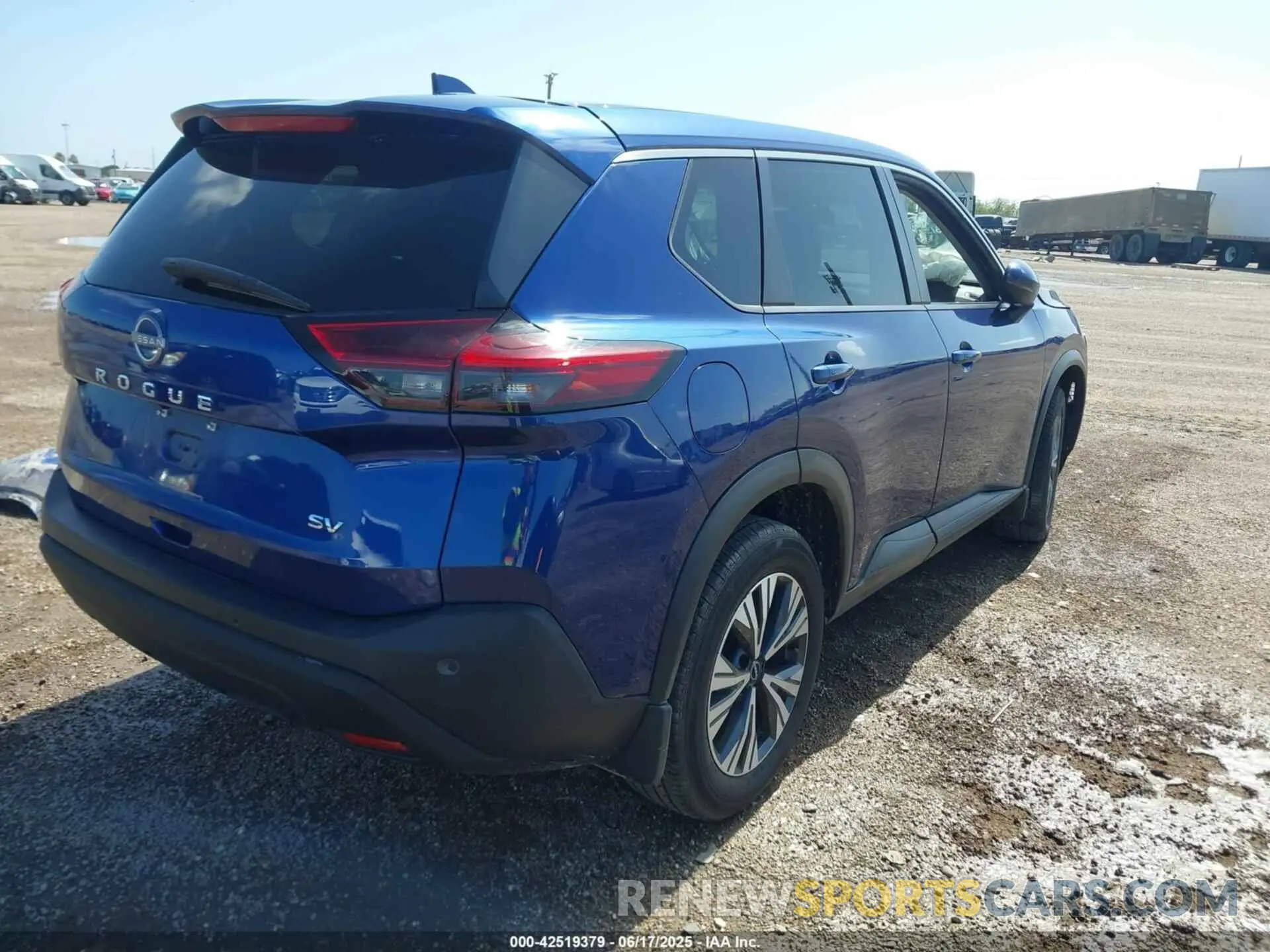 4 Photograph of a damaged car 5N1BT3BA7NC707959 NISSAN ROGUE 2022