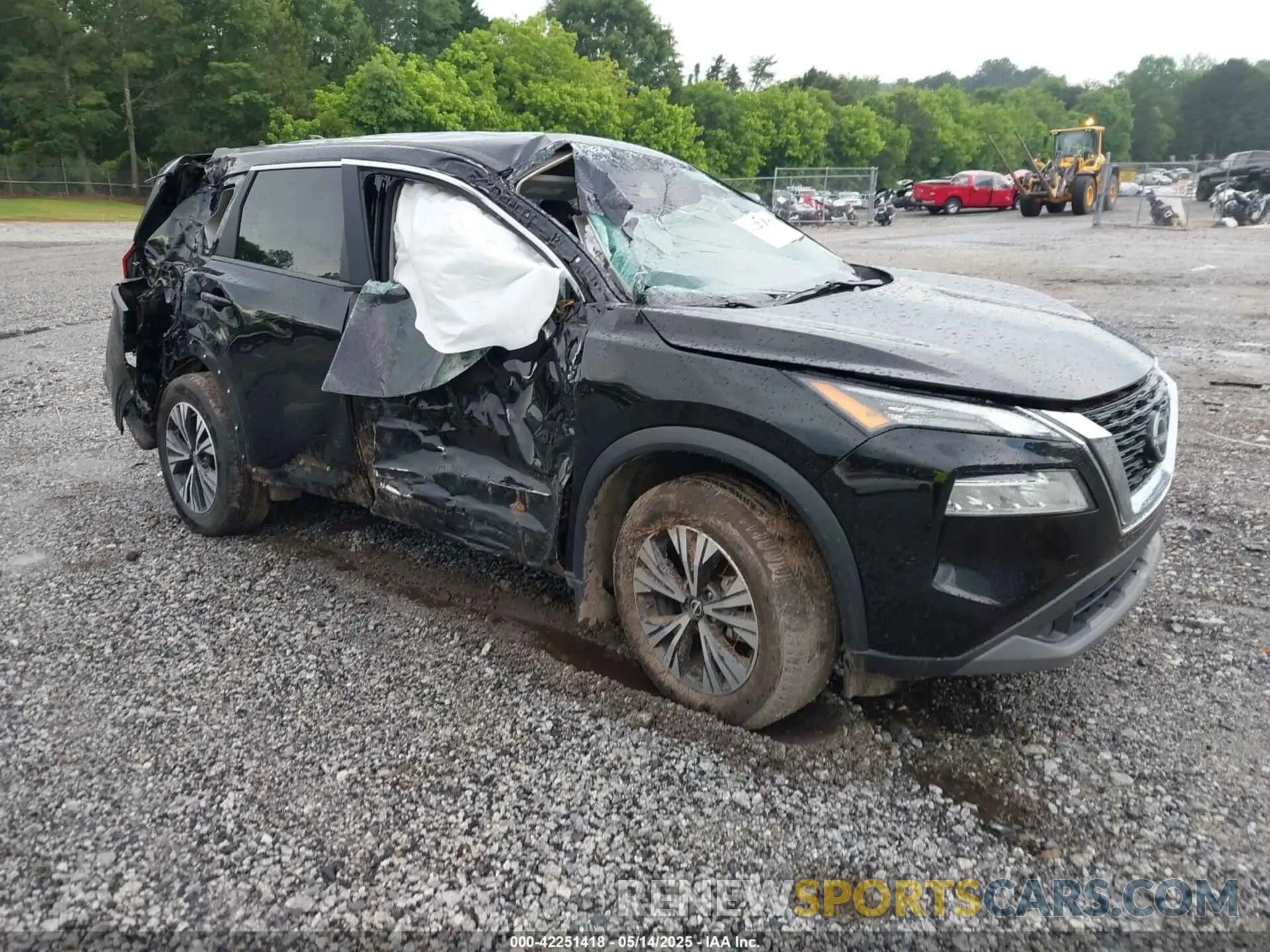 1 Photograph of a damaged car 5N1BT3BA8NC672638 NISSAN ROGUE 2022
