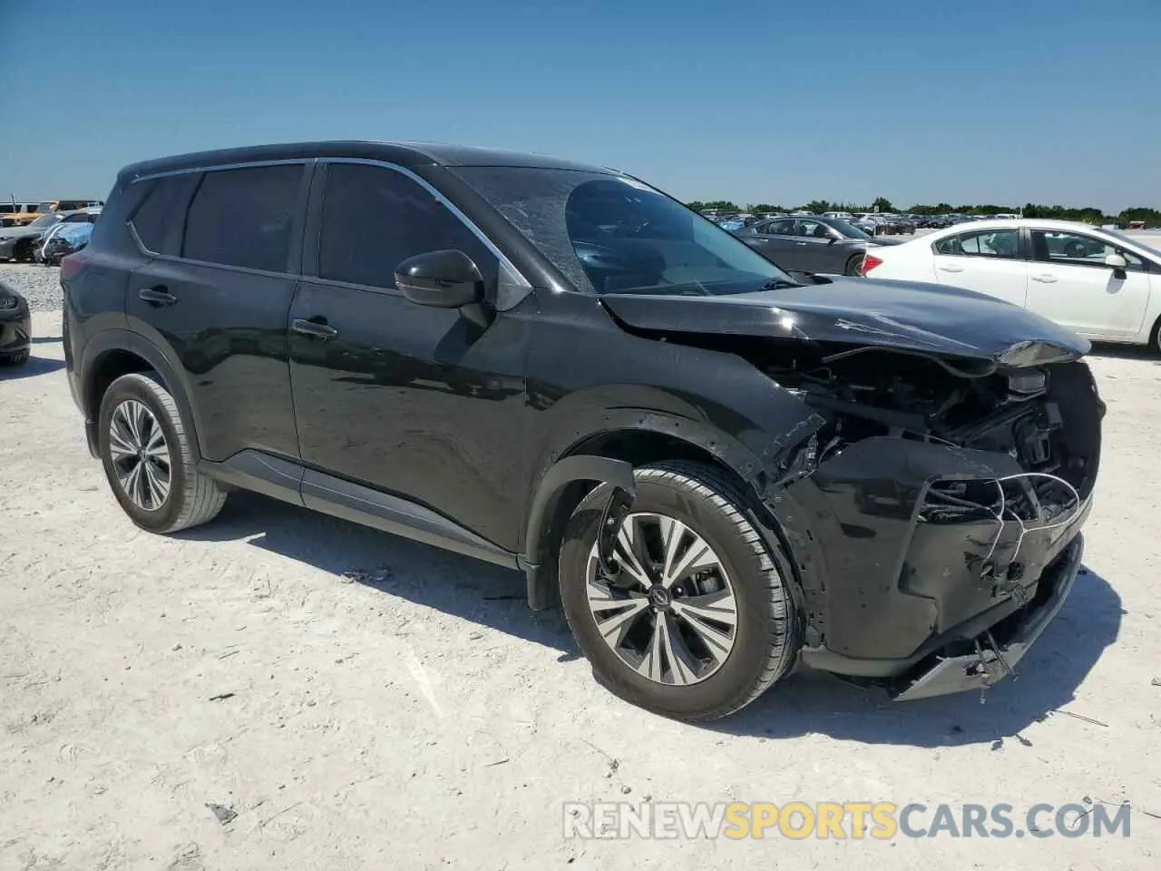 4 Photograph of a damaged car 5N1BT3BA8NC695725 NISSAN ROGUE 2022