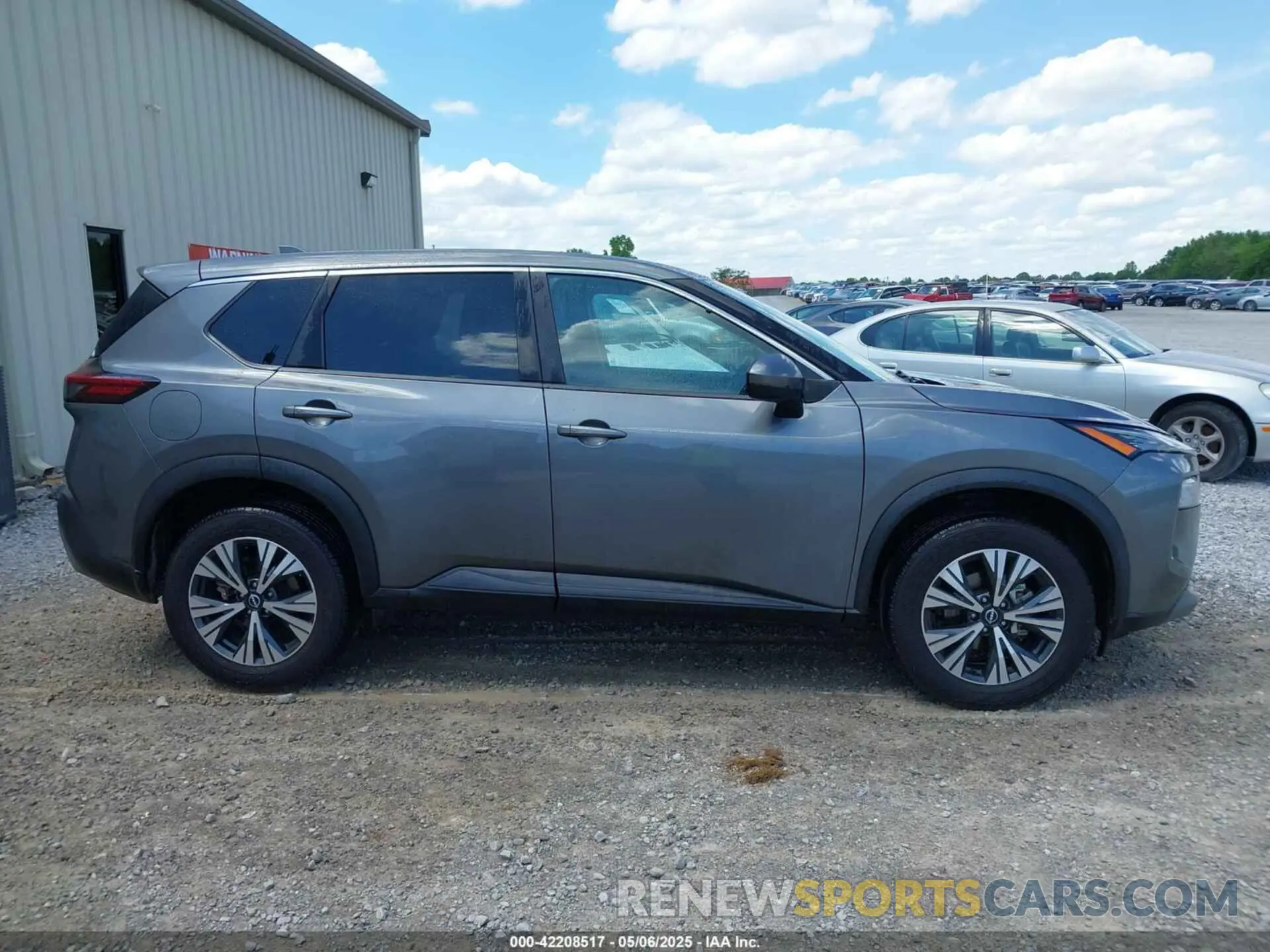 12 Photograph of a damaged car 5N1BT3BAXNC676805 NISSAN ROGUE 2022