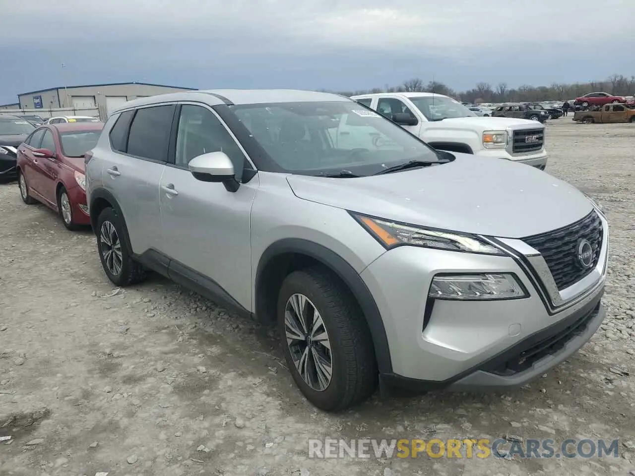 4 Photograph of a damaged car 5N1BT3BB1NC698197 NISSAN ROGUE 2022