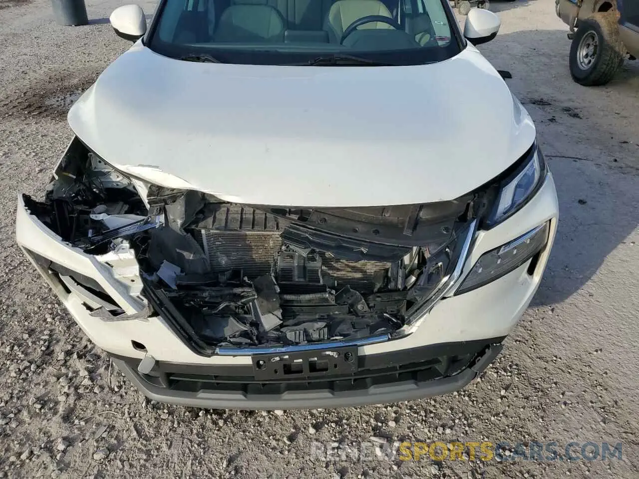 13 Photograph of a damaged car 5N1BT3BB4NC728440 NISSAN ROGUE 2022