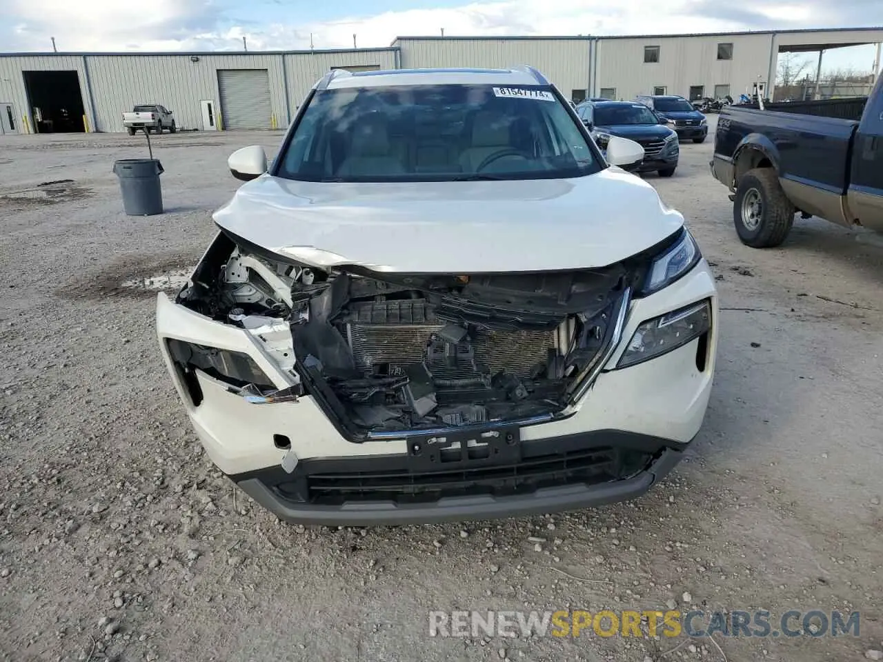 5 Photograph of a damaged car 5N1BT3BB4NC728440 NISSAN ROGUE 2022