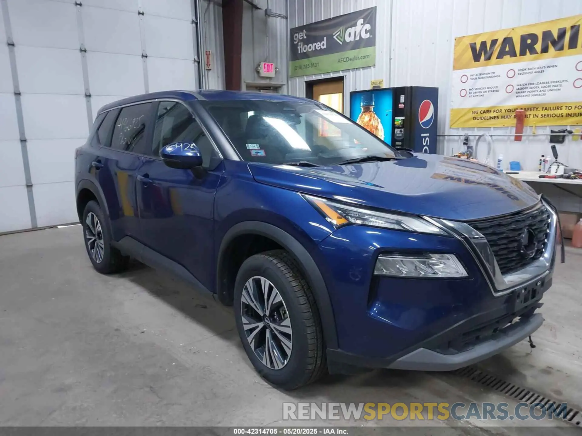 1 Фотография поврежденного автомобиля 5N1BT3BB6NC701725 NISSAN ROGUE 2022