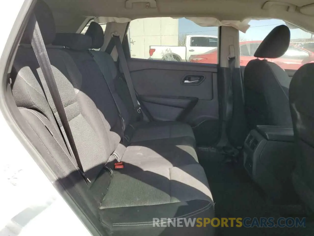 11 Photograph of a damaged car 5N1BT3BB6NC708397 NISSAN ROGUE 2022
